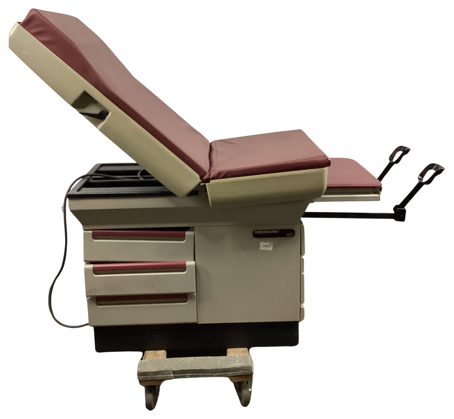 MIDMARK RITTER 404 EXAMINATION TABLE !