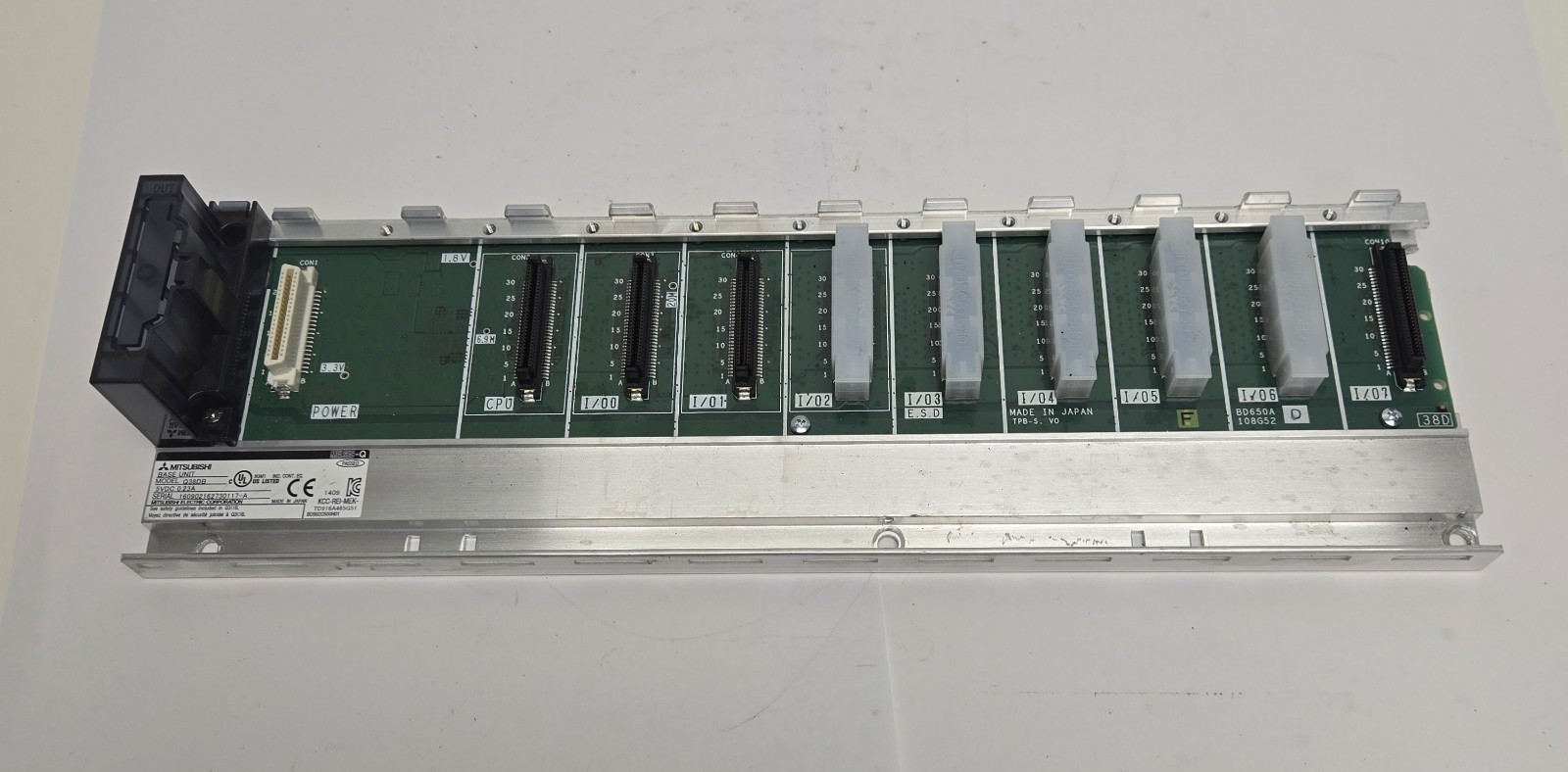 MITSUBISHI BASE UNIT Q38DB.