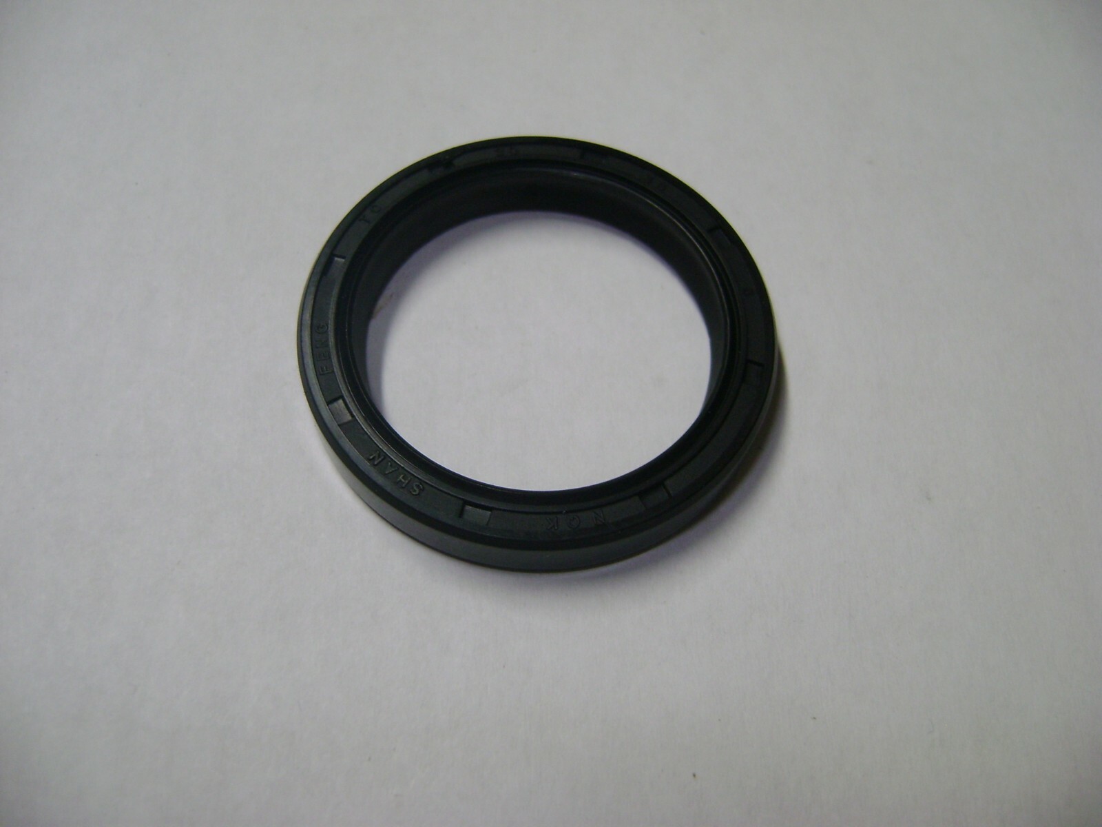 NEW TC 30X38X6 DOUBLE LIPS METRIC OIL / DUST SEAL 30mm X 38mm X 6mm