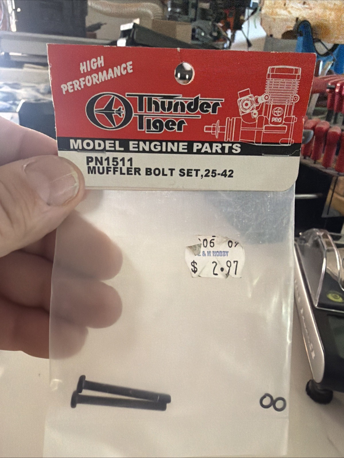 Thunder Tiger Muffler, Bolt Set 25–42 Part Number 1511