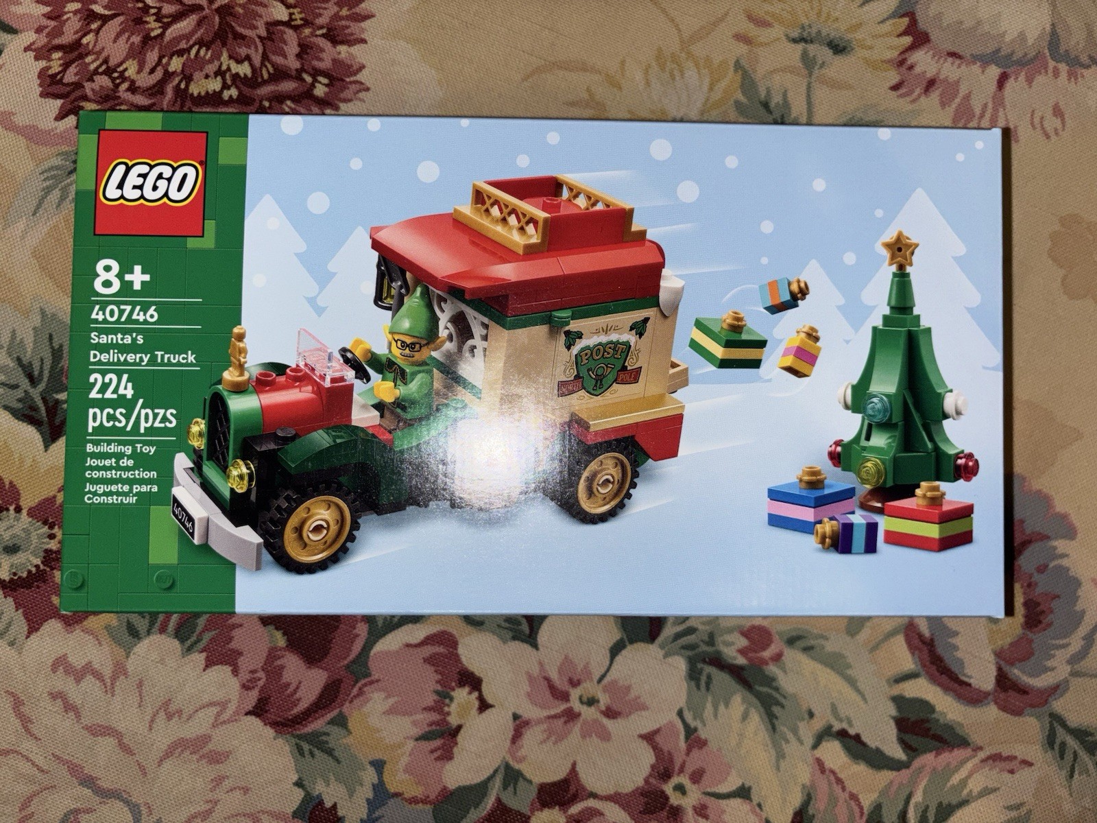 LEGO 40746 Santa's Delivery Truck; 224pcs