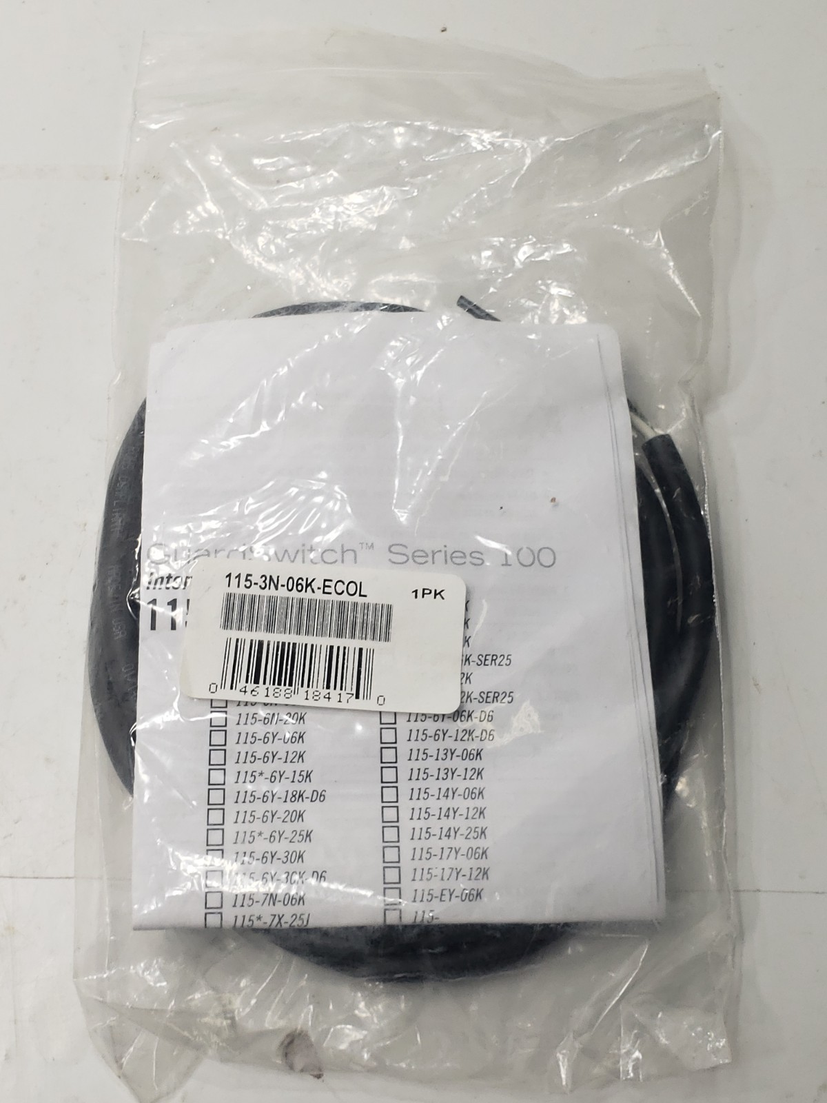 SENTROL GUARDSWITCH SERIES 100 INTERLOCK 115-3N-06K-ECOL New Open Box