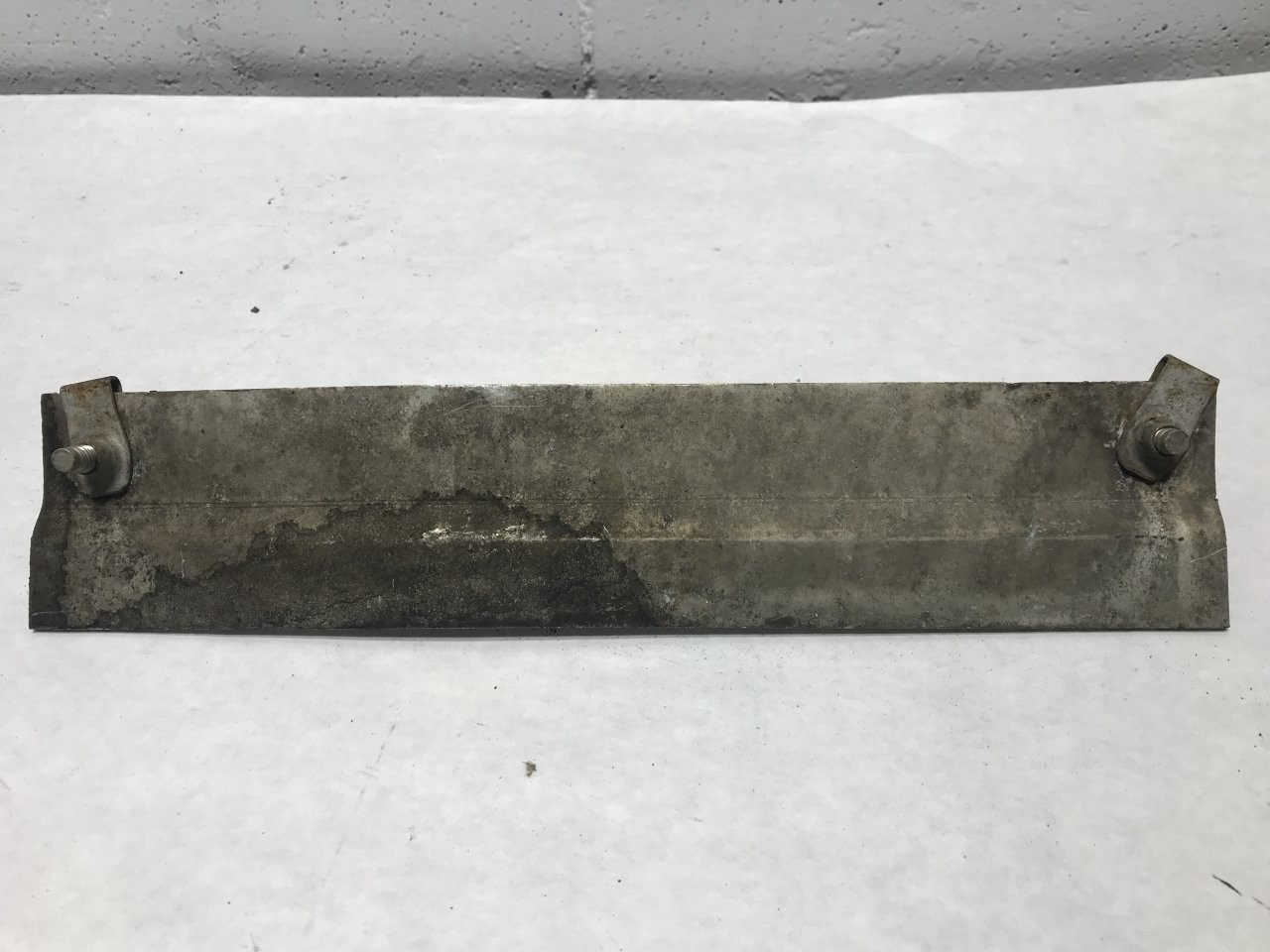 Volvo VNL Brackets, Misc DECK PLATE BRACKETS, 13" X 2.5"