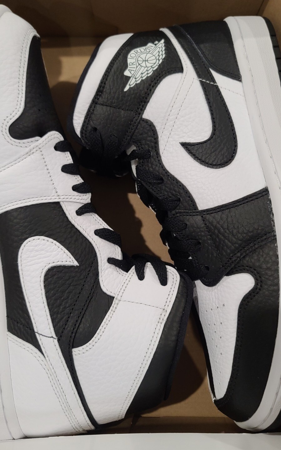 NEW Women's Size 12 Nike Air Jordan 1 Mid SE Black White Panda DR0501-101 Split