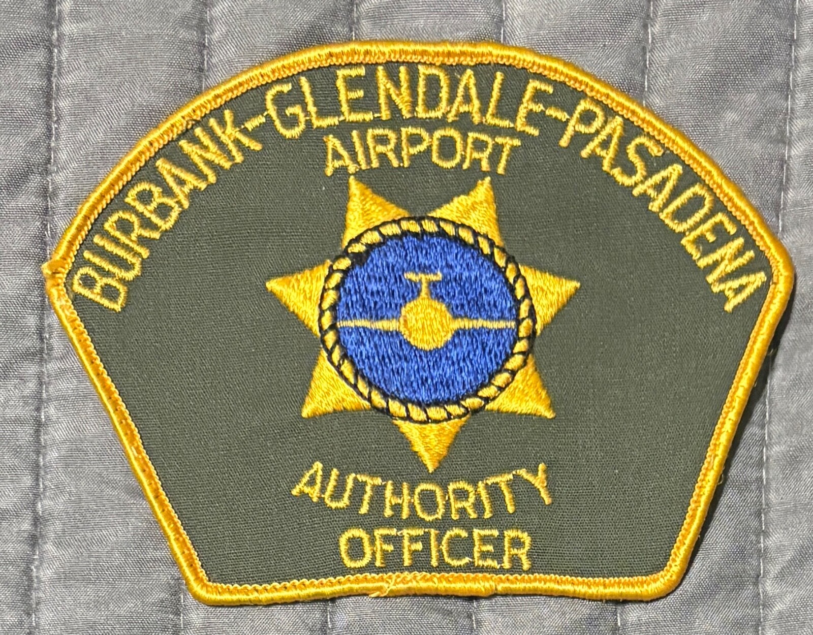 Vintage Obsolete Burbank California CA Airport Authority Officer Police Patch