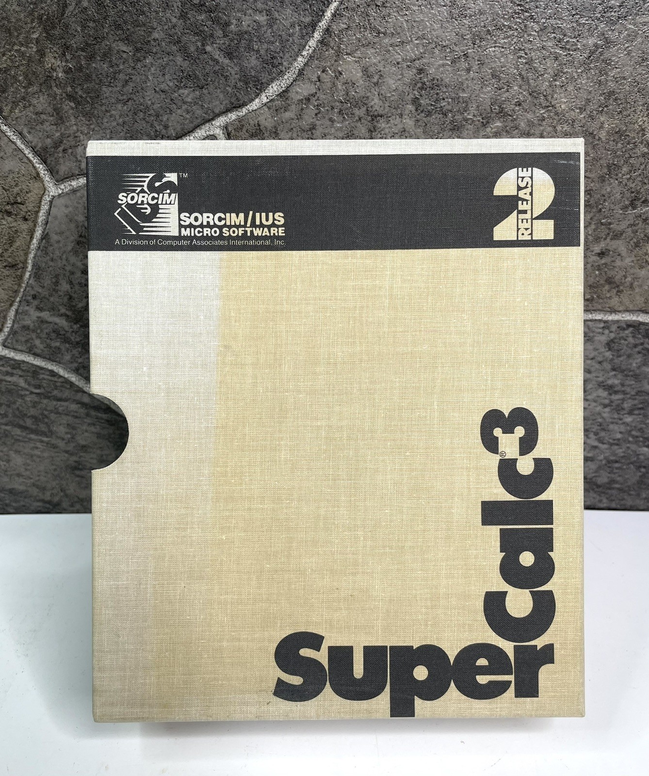 SORCIM SuperCalc3 DOS 1984-1985 Release 2 Guide Manual Binder *MISSING FLOPPIES*
