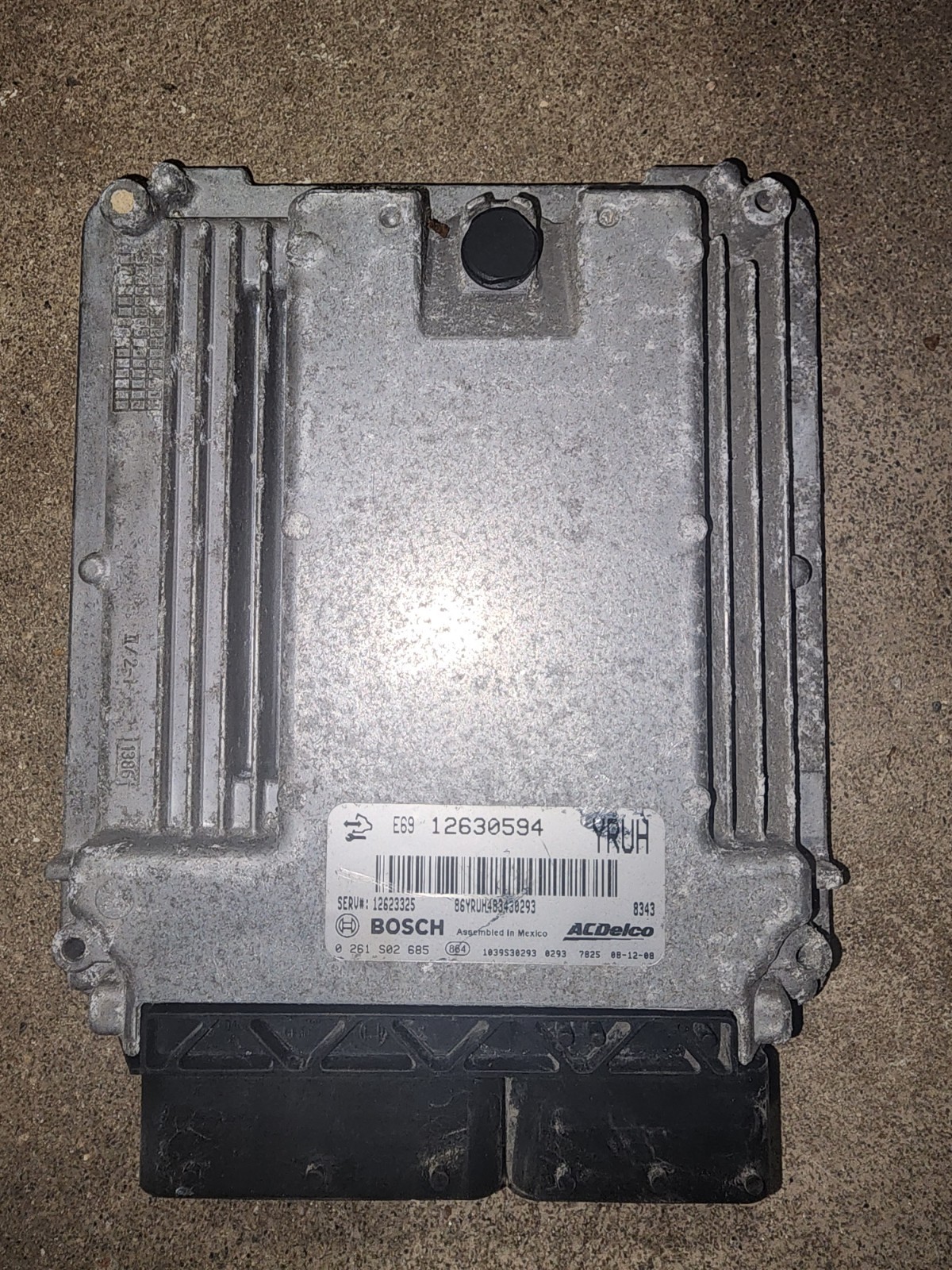 Chevy Traverse GMC Acadia Engine Control Module ECU ECM 12630594 OEM YRUH