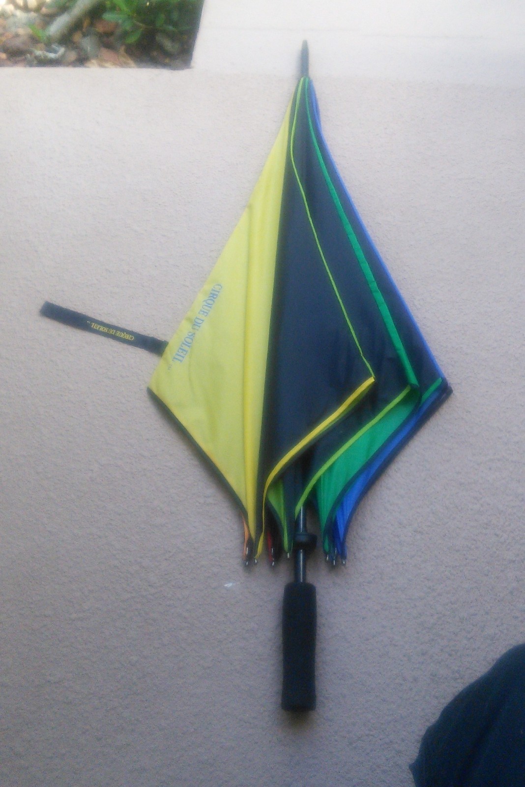 Original Cirque du Soleil Umbrella Multicolor Art RARE