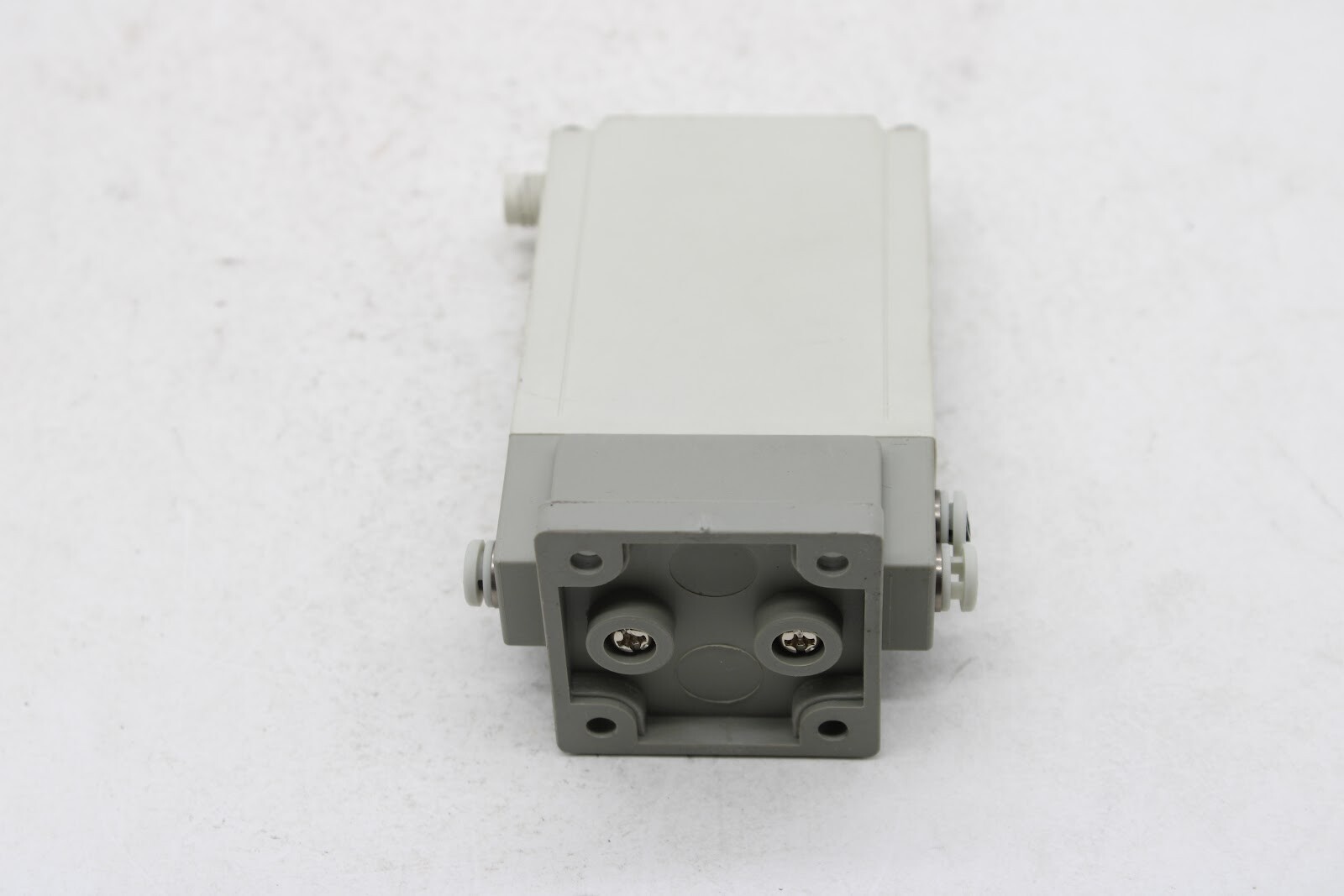 SMC ITV0030-0CS Electro-Pneumatic Regulator