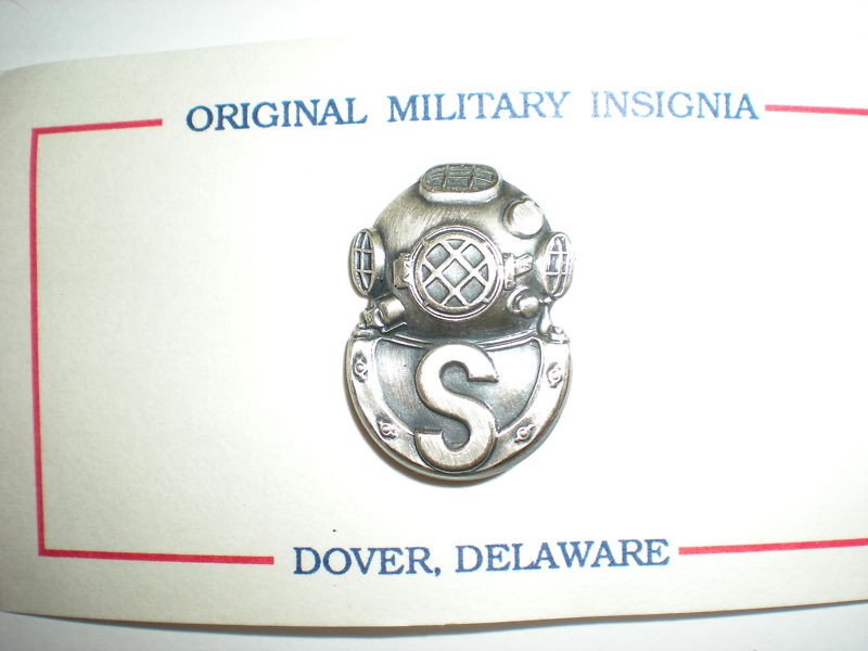 US NAVY SALVAGE DIVER BADGE - SILVER OXIDIZED