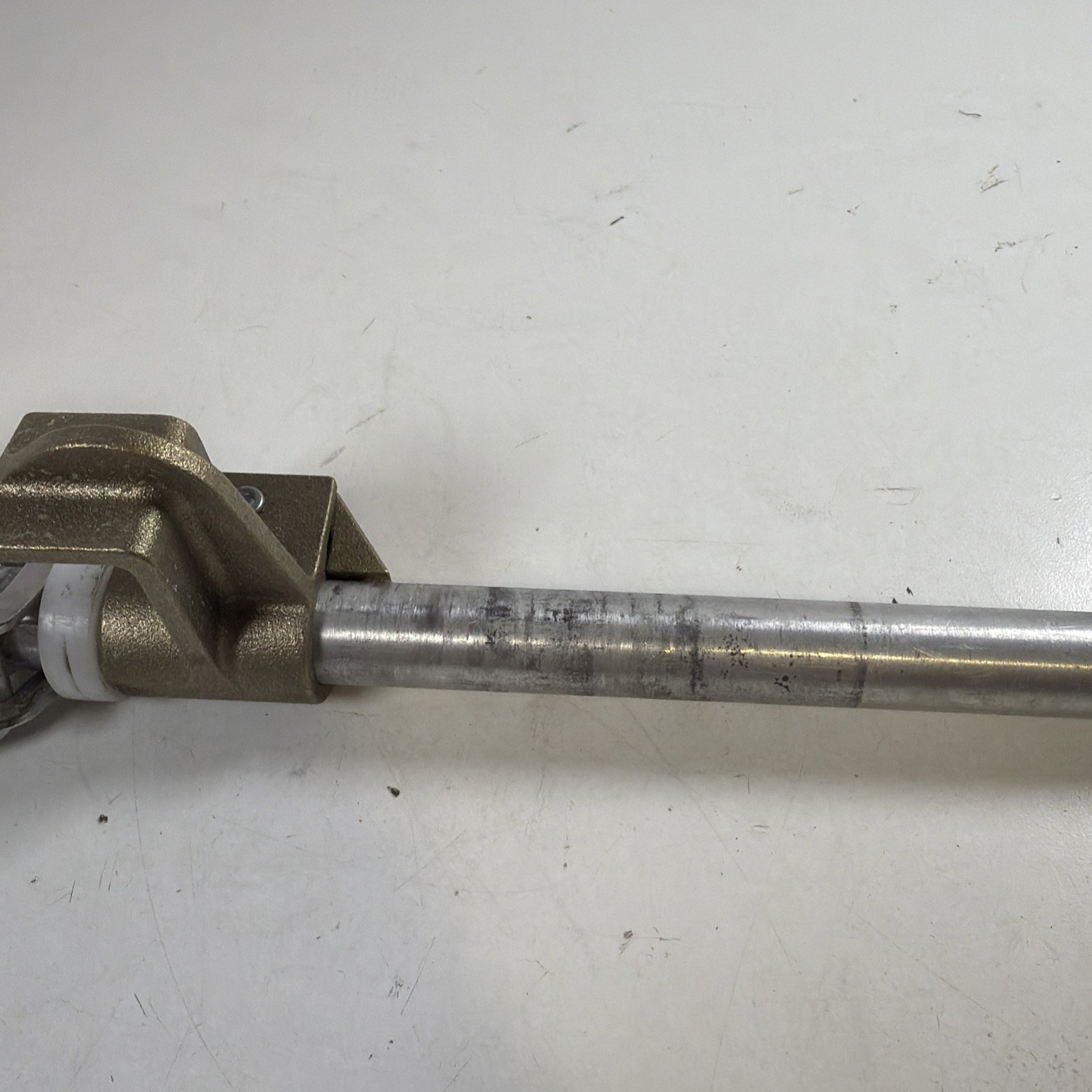 Guardian Fall Protection Beamer 2000+ Beam Anchor 3.5-14” Beam Width