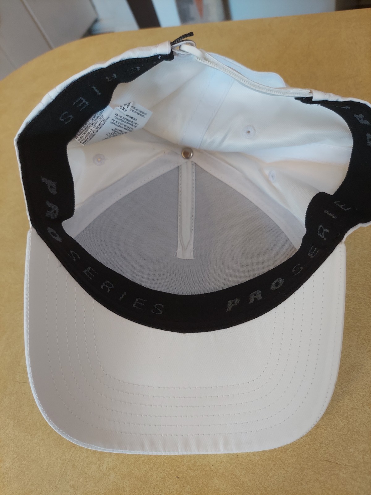 PGA Tour Nice Putt Hat Adult Universal Fit Strapback White