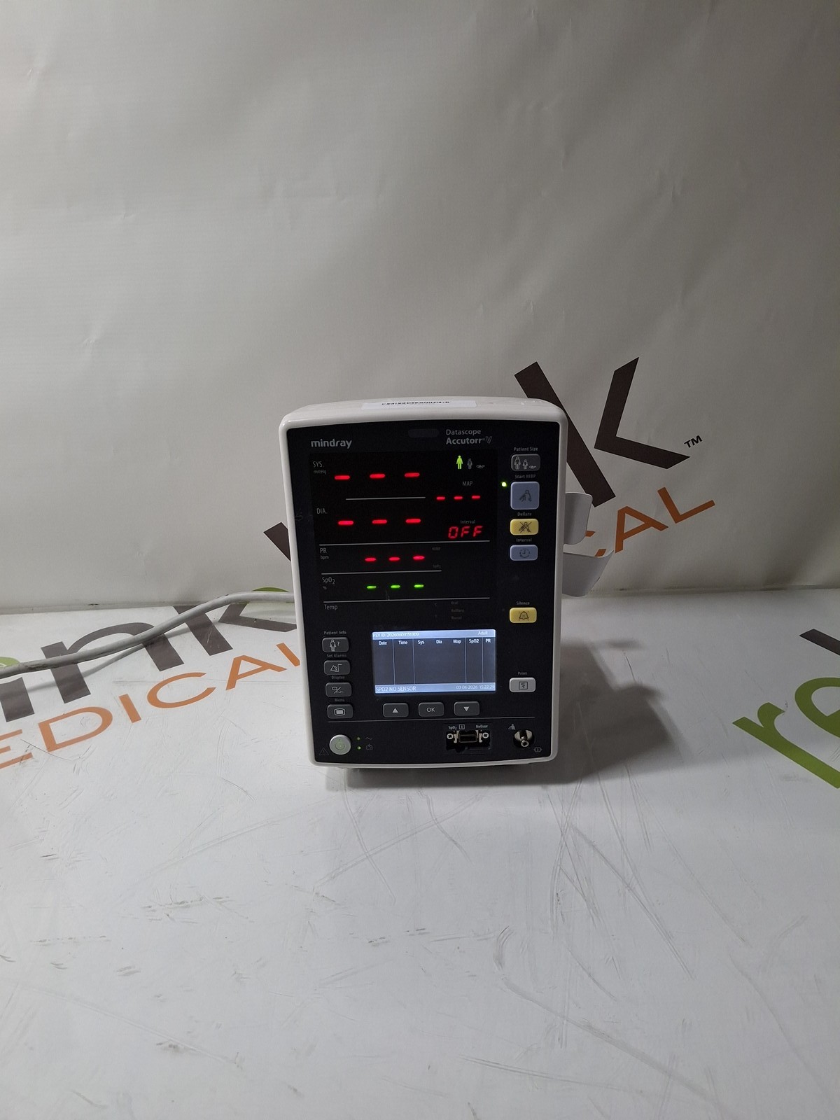 Mindray Datascope Accutorr V Vital Signs Monitor