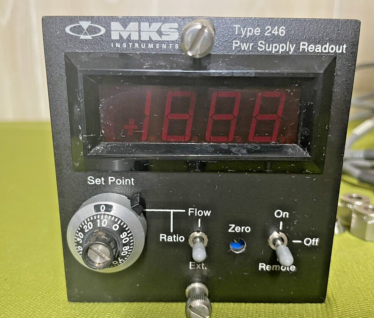 MKS Model 246C Single Channel Controller, Mass-Flo Controller Model 1479A13CS1AM