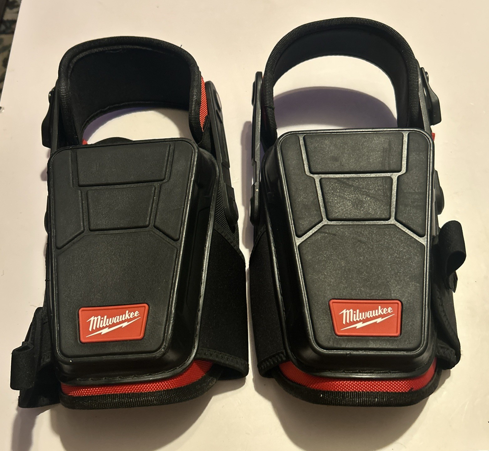 Milwaukee Knee Pads 48-73-6051 Stabilizer Performance WORK NEW FREE SHIPPING