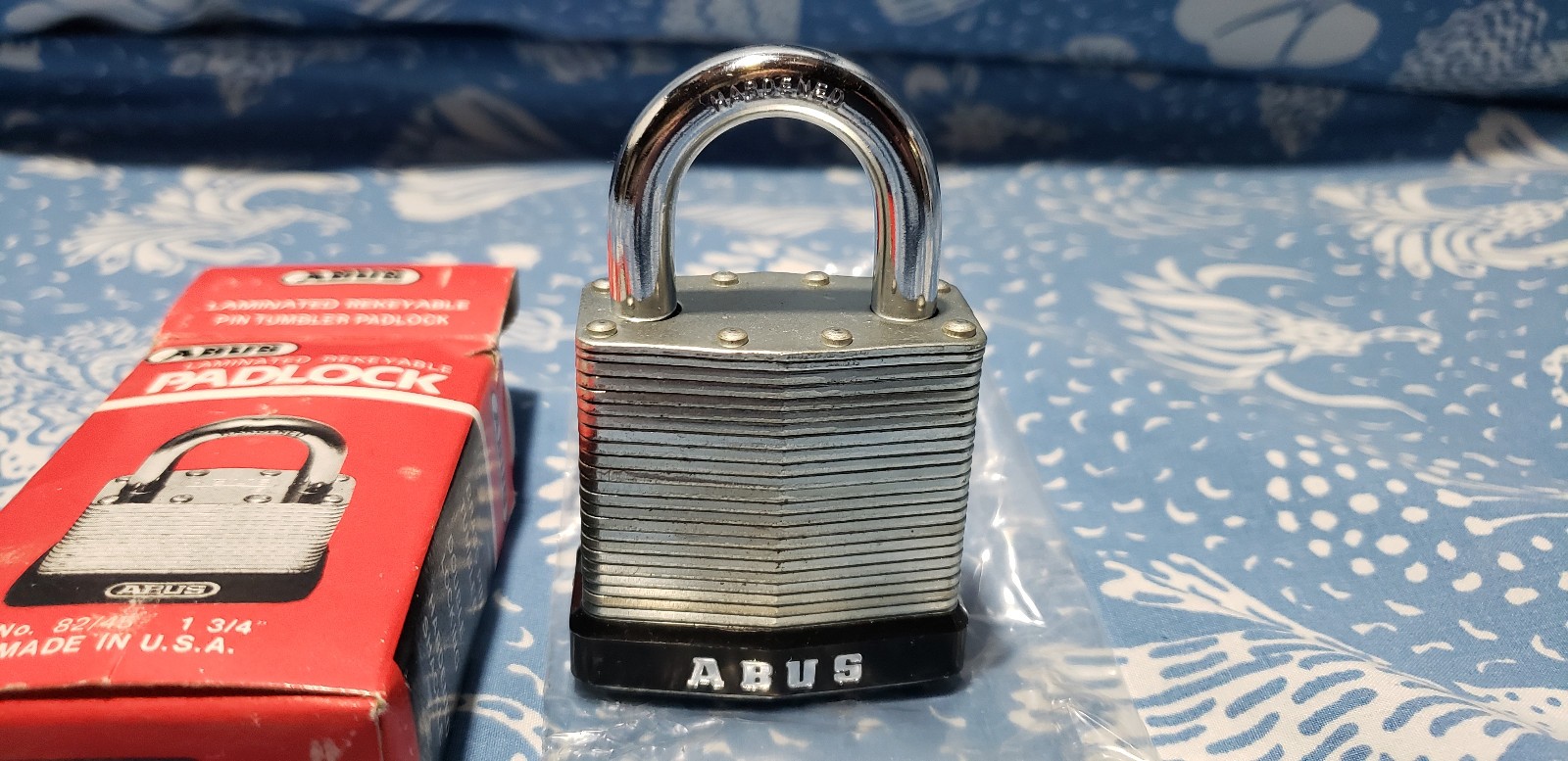 New Old Stock  ABUS 82/45-300 Schlage C Keyway 6 Pin Rekeyable Heavy Padlock KD