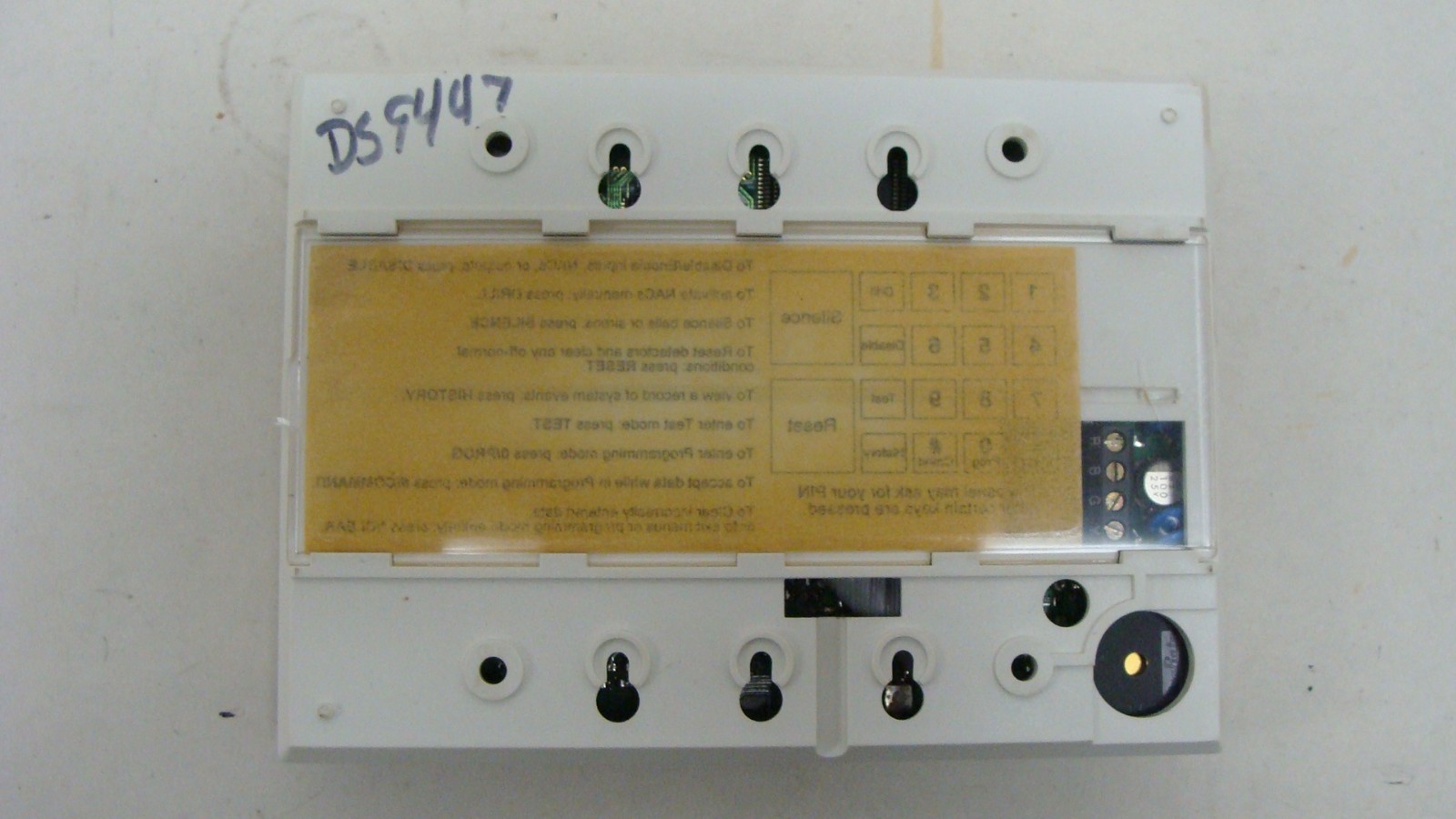 DS DETECTION SYSTEMS 9447 DS9447 4-wire LCD KEYPAD TOUCHPAD FOR FIRE SYSTEM