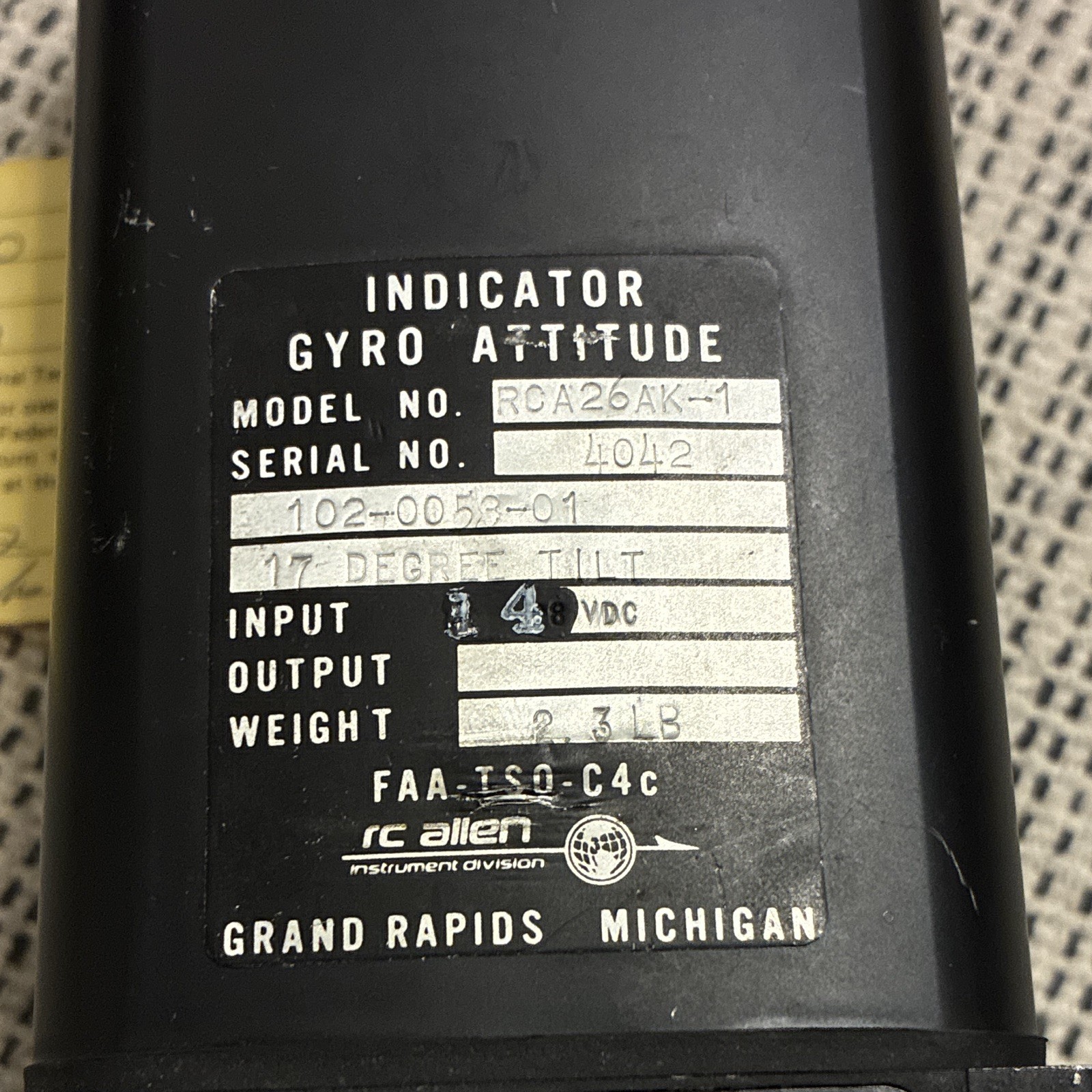 RC Allen Electric Attitude Indicator, RCA26AK-1