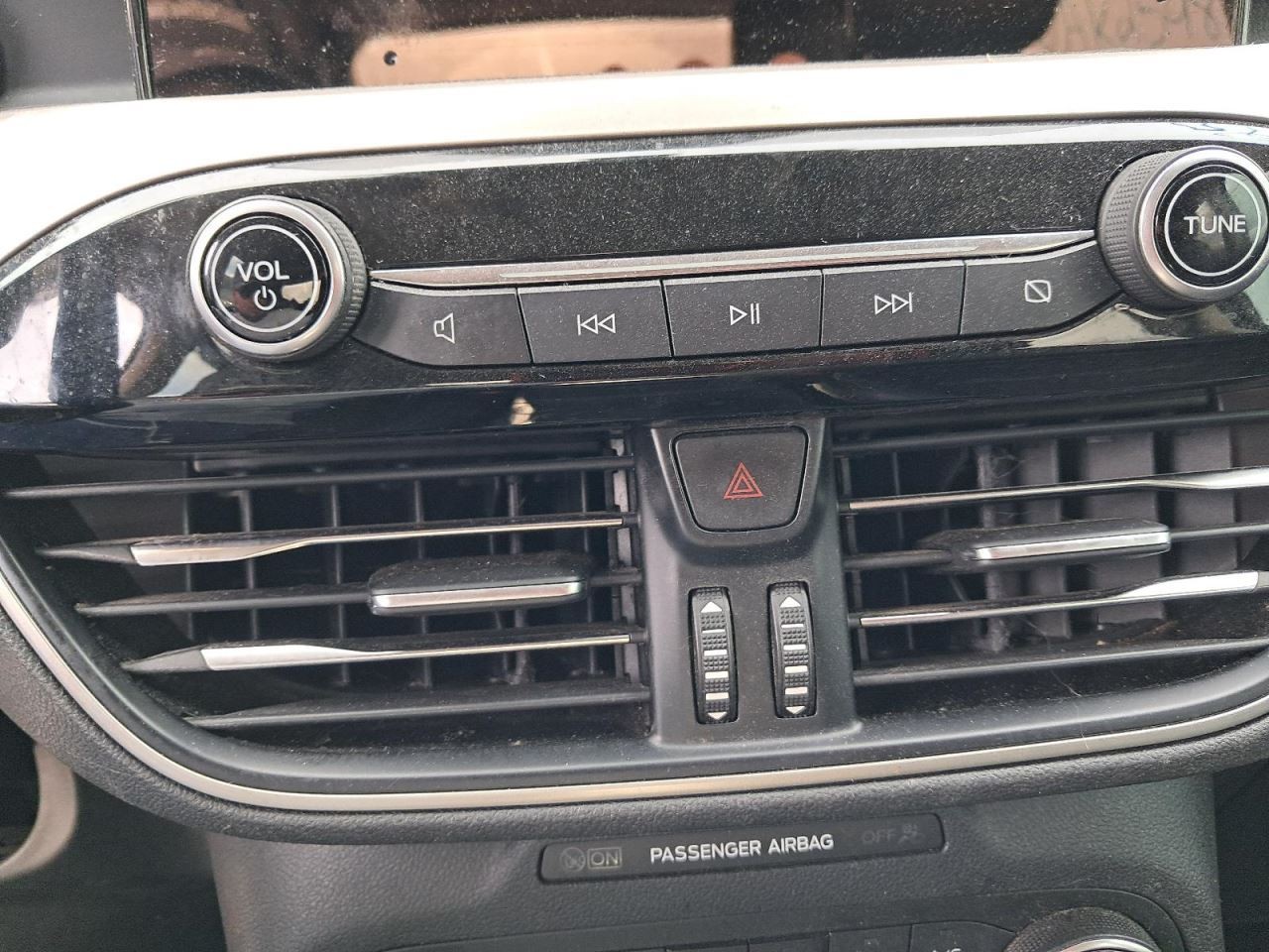 Fuse Box Engine FWD Fits 20 ESCAPE 4865161