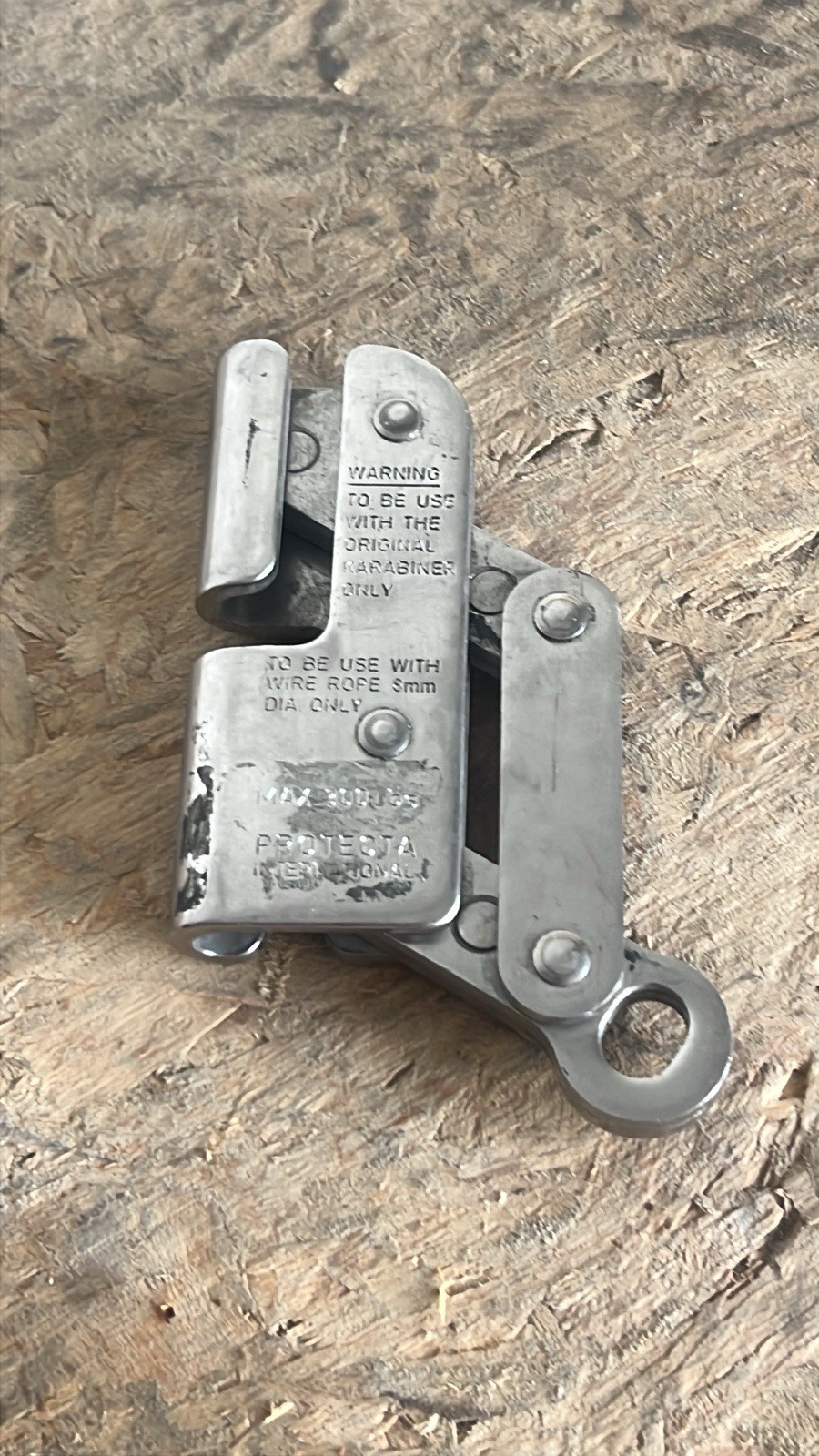 PROTECTA AC350 Cabloc Fall Arrest Grab New Fast Shipping