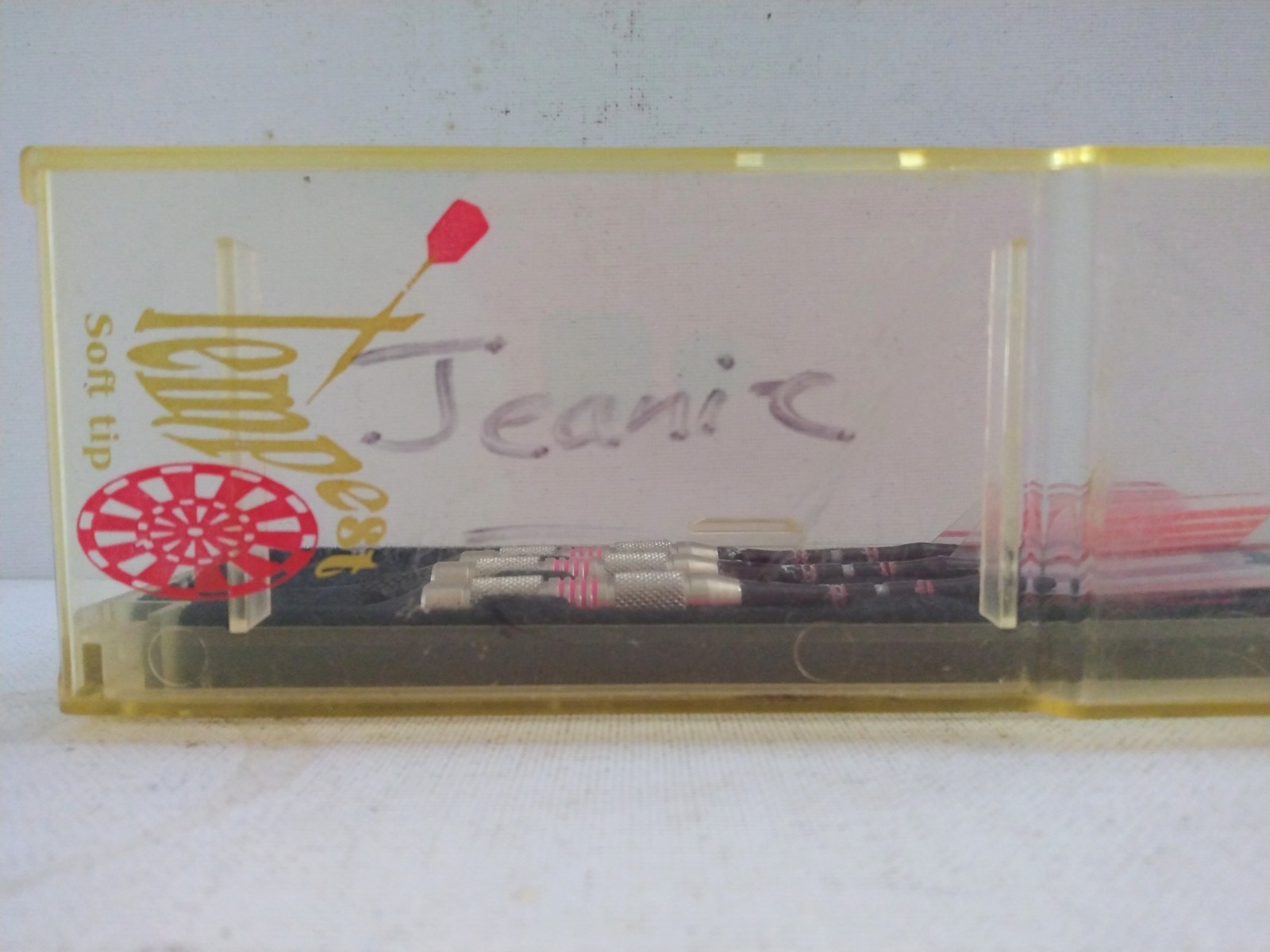 VINTAGE TEMPEST SOFT TIP DARTS 16 GRAM