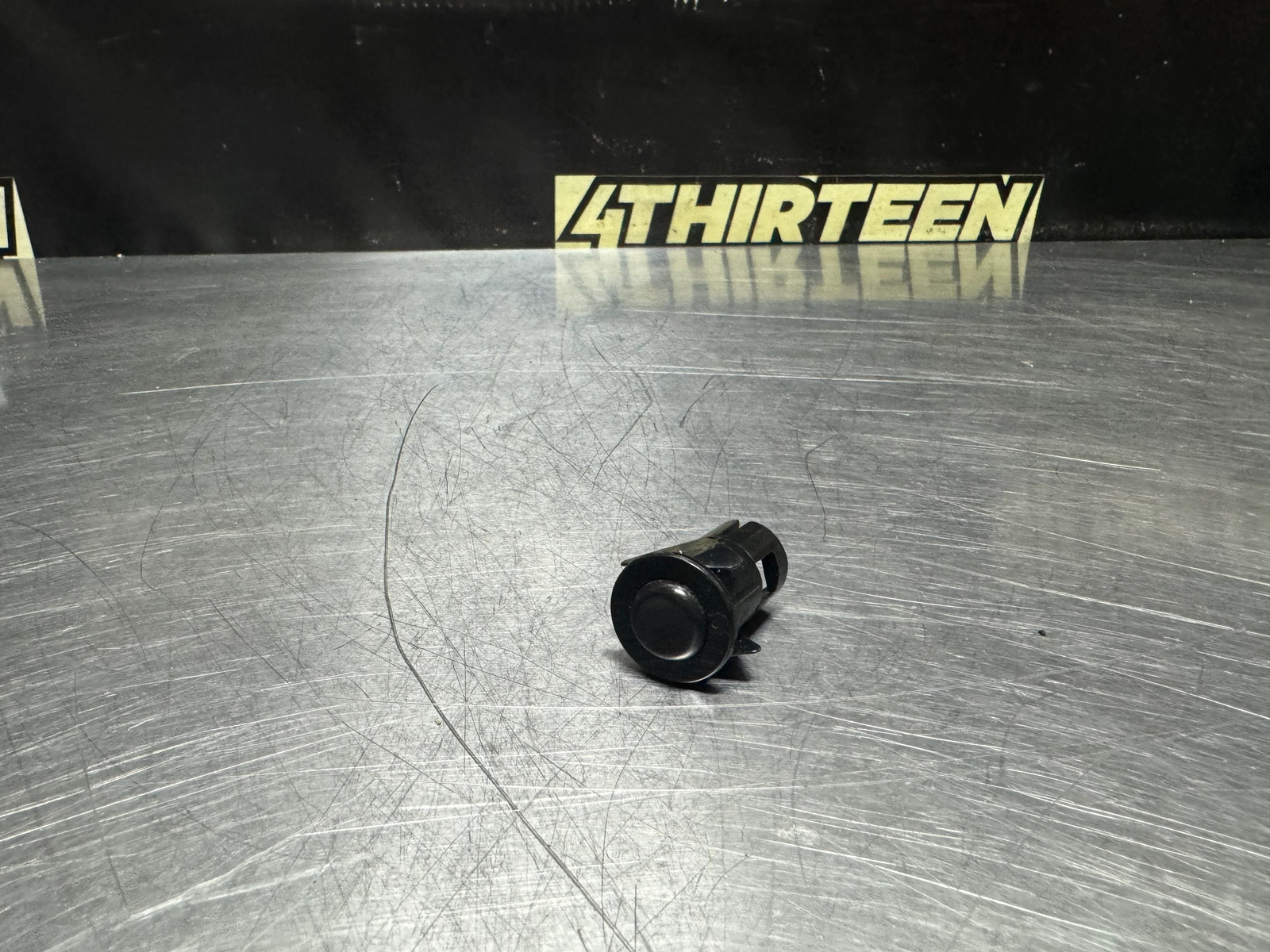 1997-2004 CORVETTE C5 CONVERTIBLE DECKLID RELEASE SWITCH BUTTON #N580