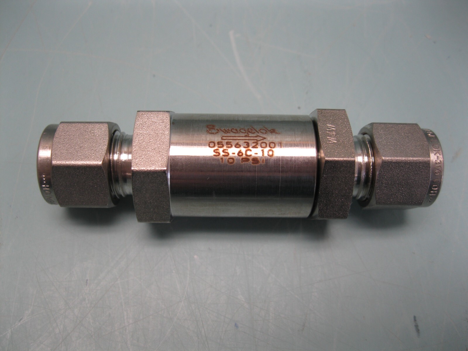 3/8" Swagelok SS-6C-10 Tube-Fitting Poppet Check Valve 10 PSI NEW P29