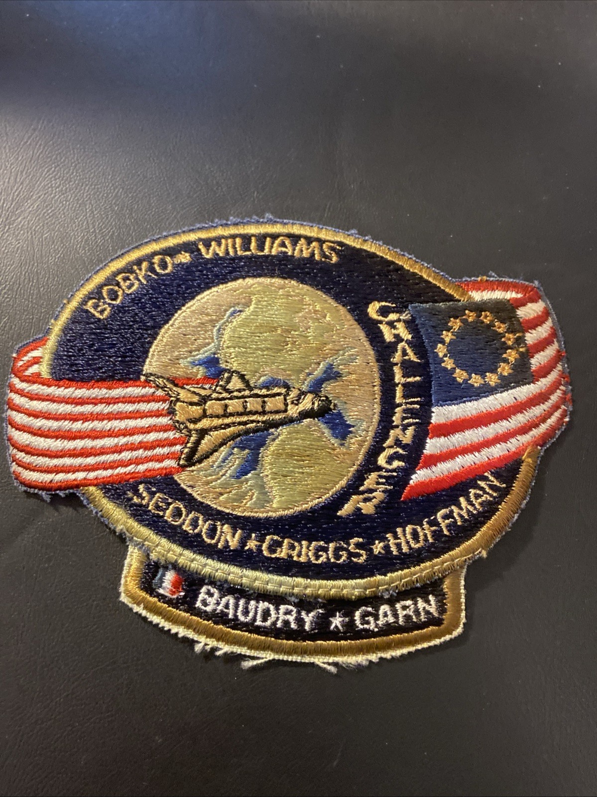 NASA Challanger: Bobko Williams Seddon Griggs Hoffman Baudry Garn Space Patch