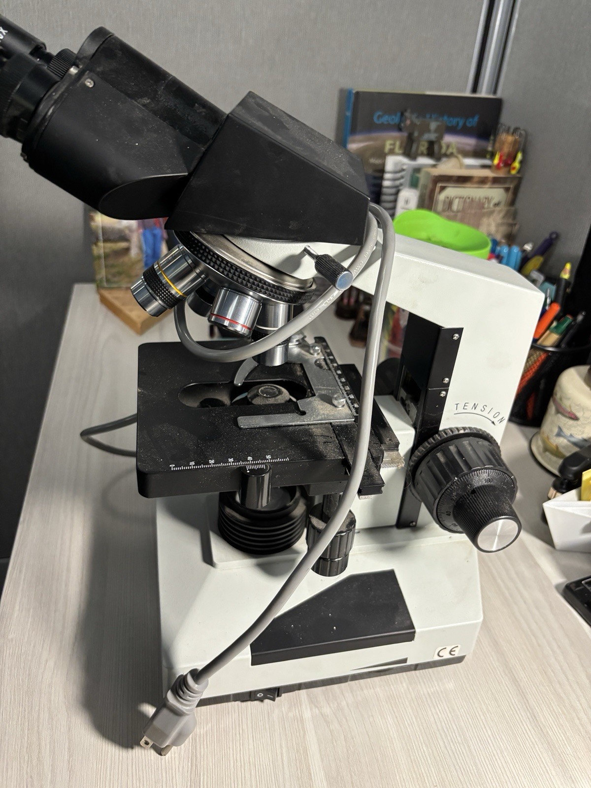 AmScope B490 Binocular Upright Compound Microscope 40X-1000X