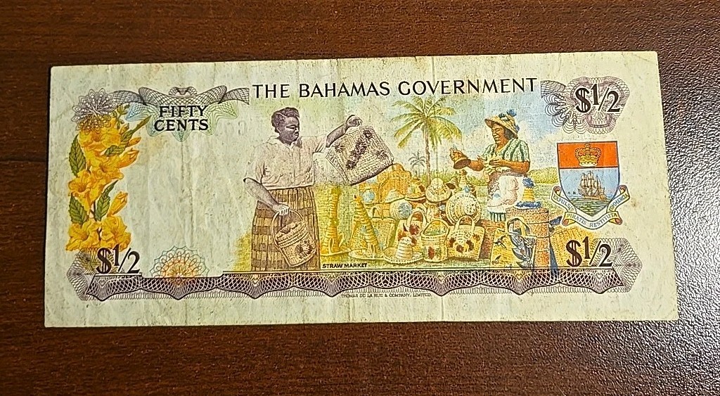 L.1965 BAHAMAS 1/2 DOLLAR NOTE - p17