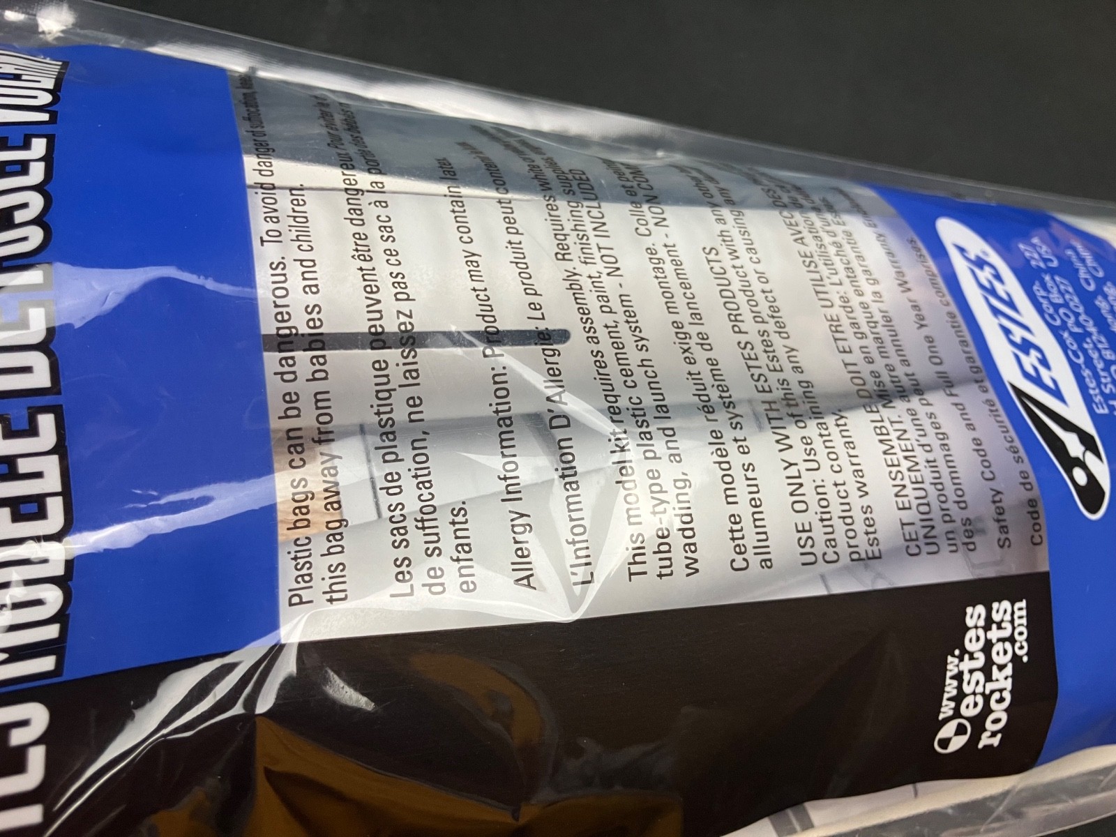 Estes Vector Force Flying Model Rocket Kit #3210 - Sealed