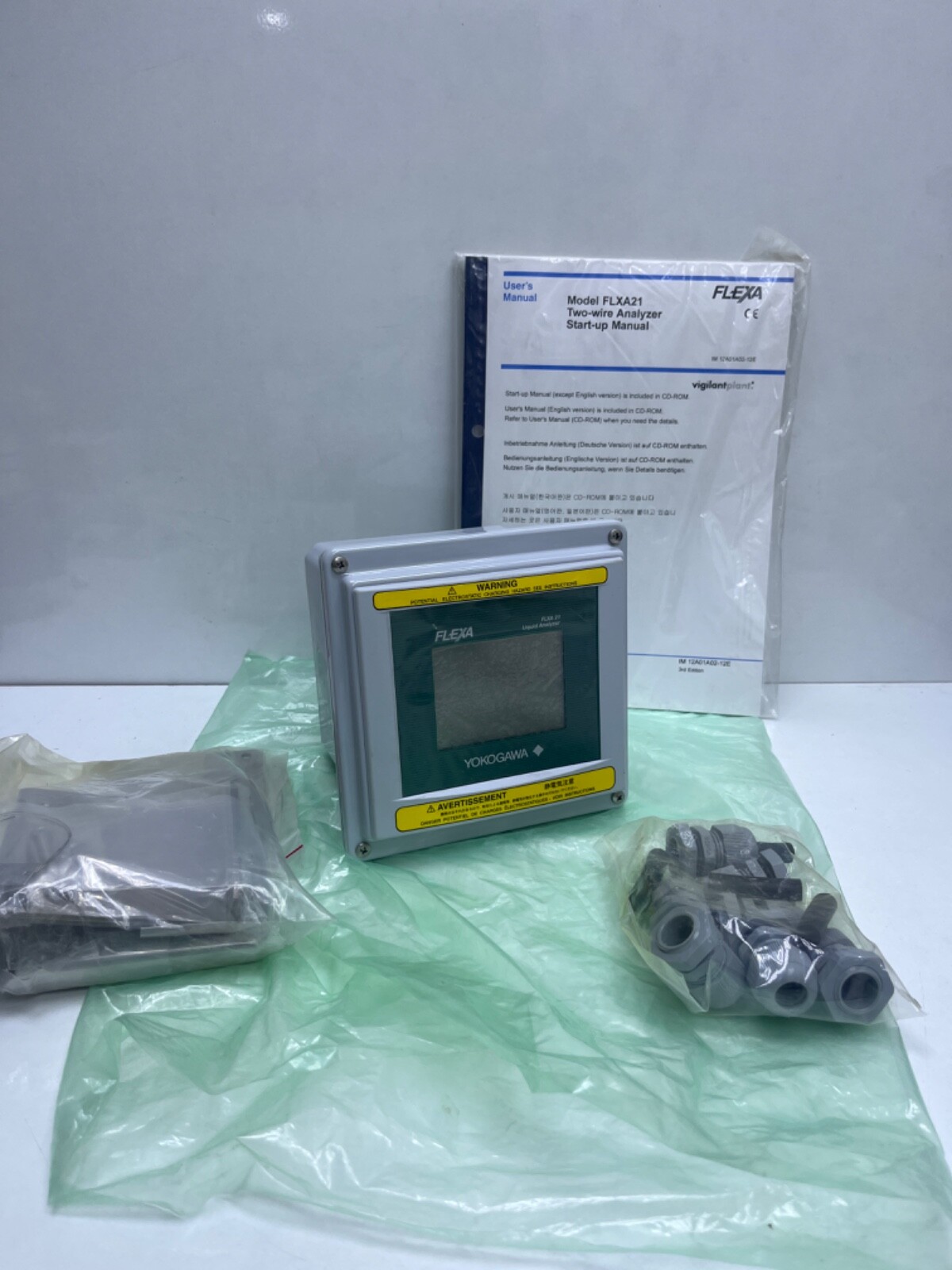 New YOKOGAWA Flxa21 Liquid analyzer C2P90492