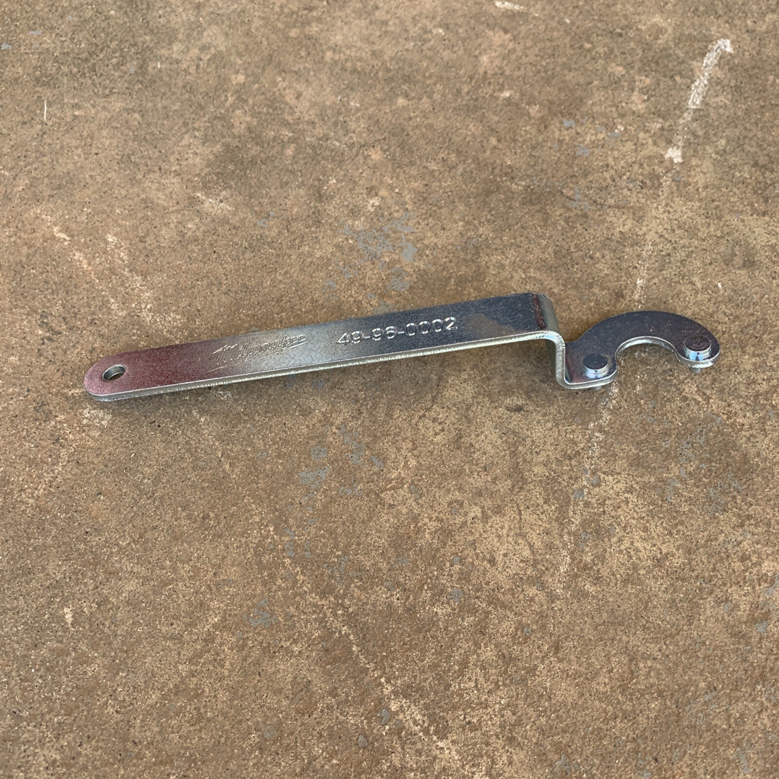 Milwaukee grinder spanner wrench 49-96-0002 grinder