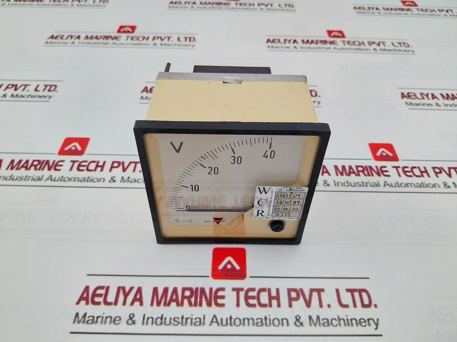 CARLO GAVAZZI W96 Analog Voltmeter 0-40V