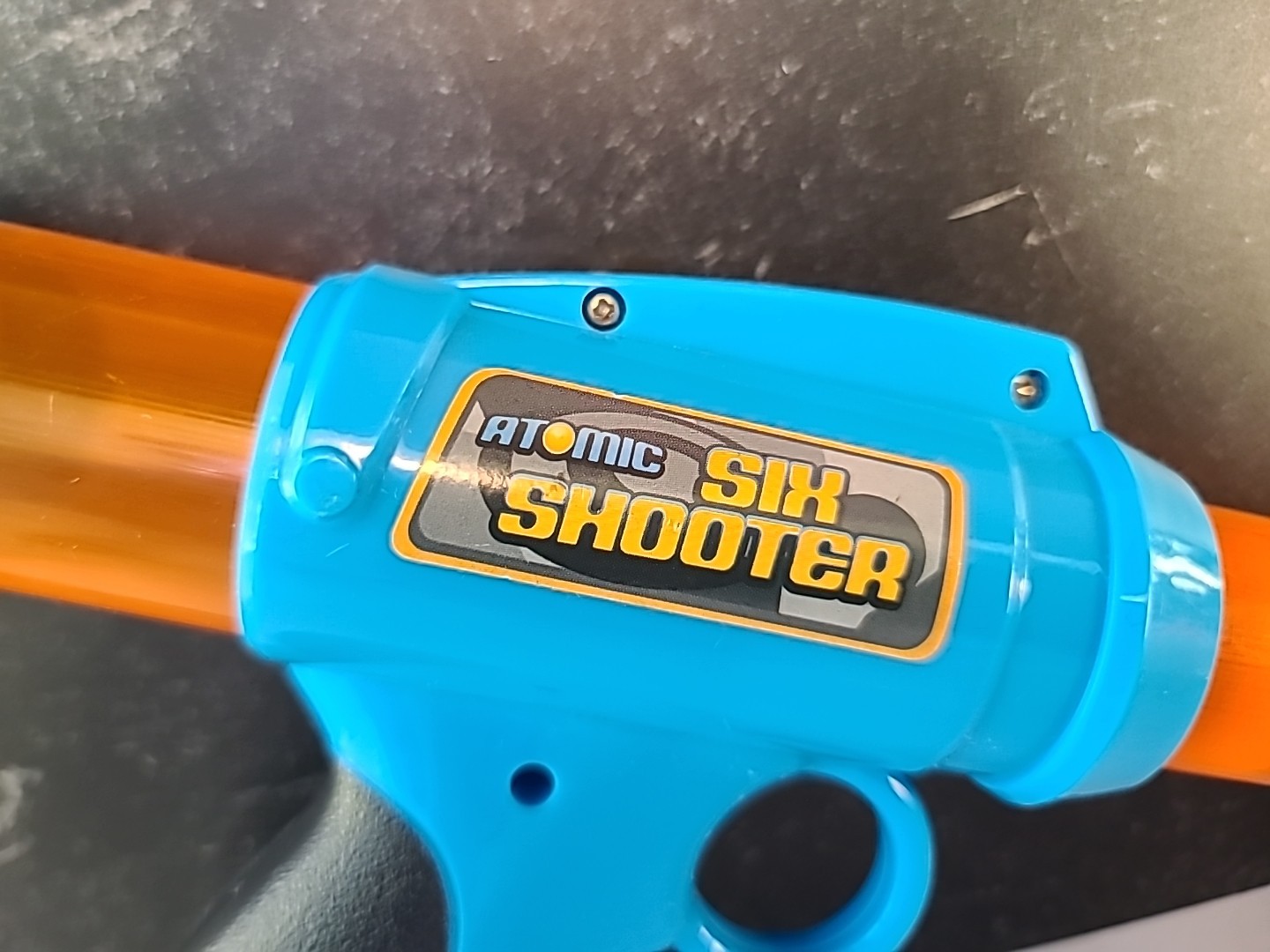 Atomic Six Shooter, READ Description