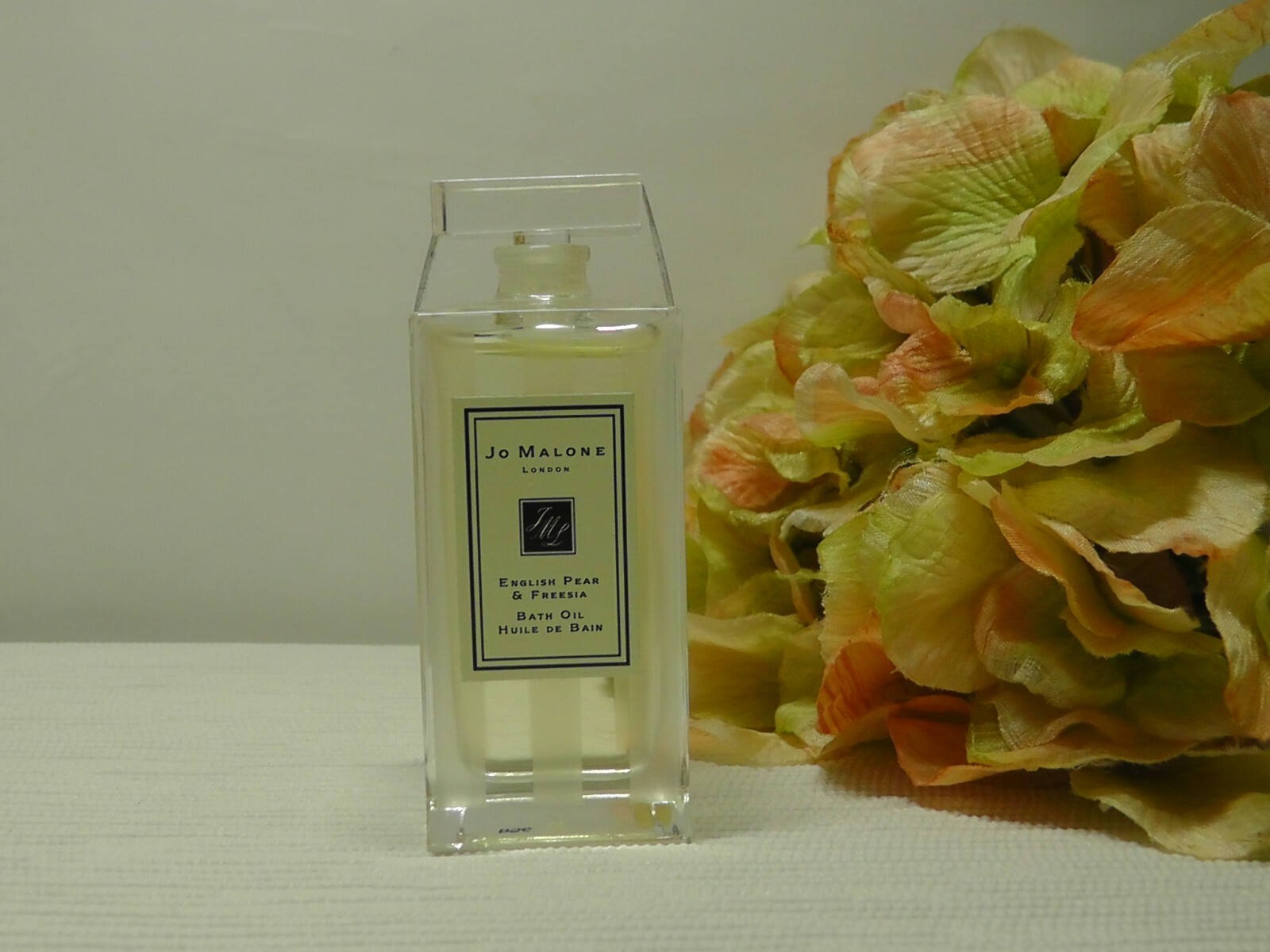 Jo Malone ENGLISH PEAR & FREESIA Bath Oil Size 1fl oz/30ml + BONUS New w/out Box