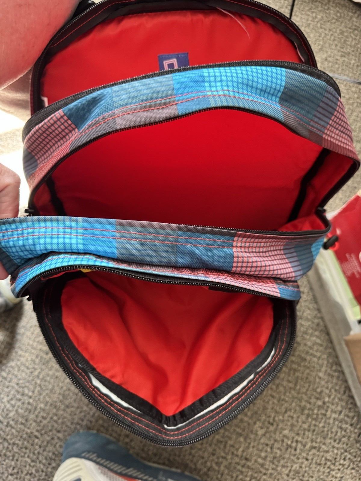 North Face Backpack Colorful Multi Plaid 9 Pockets For Computer & Gear Mesh Back