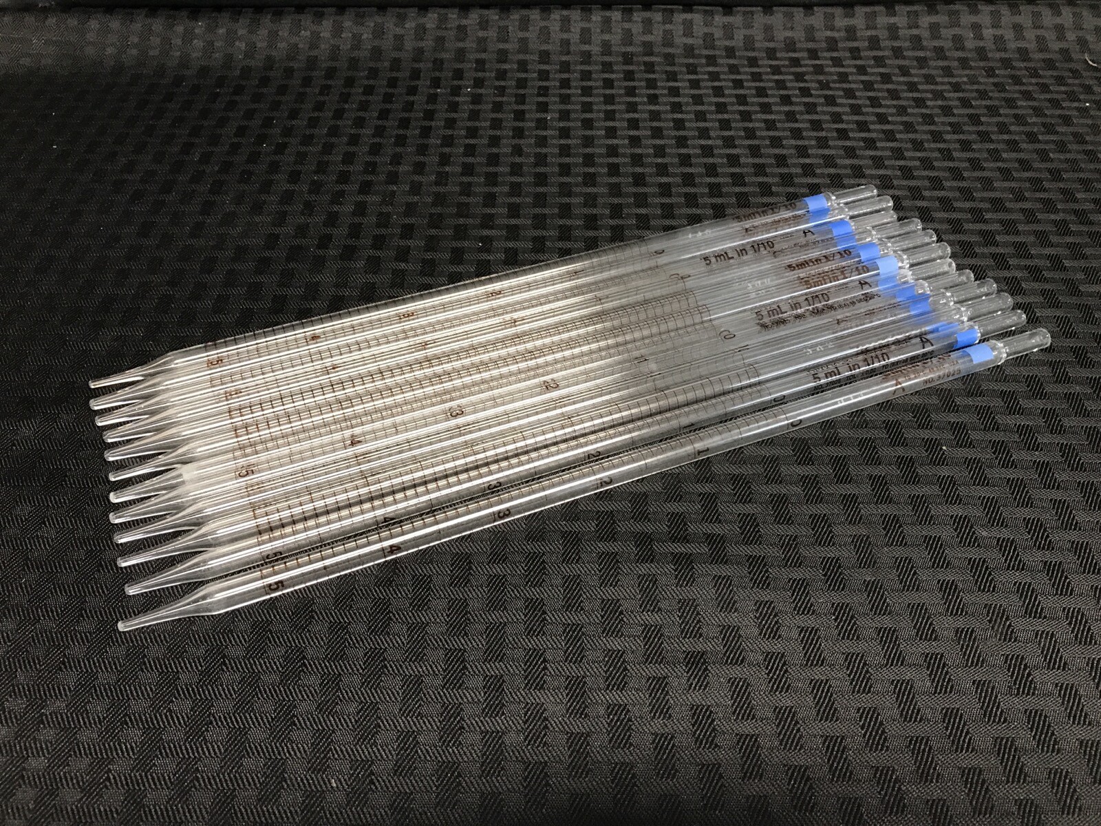 (12) KIMAX Glass Class A 5mL in 1/10 Reverse Measuring Serological Pipet 37025-5