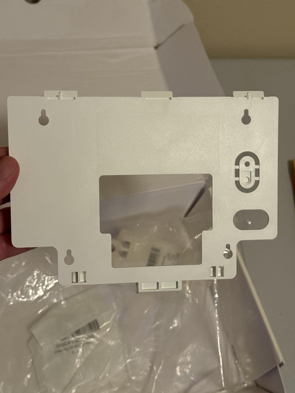 Honeywell Lyric 7" Controller Panel White LCP500-L Open Box