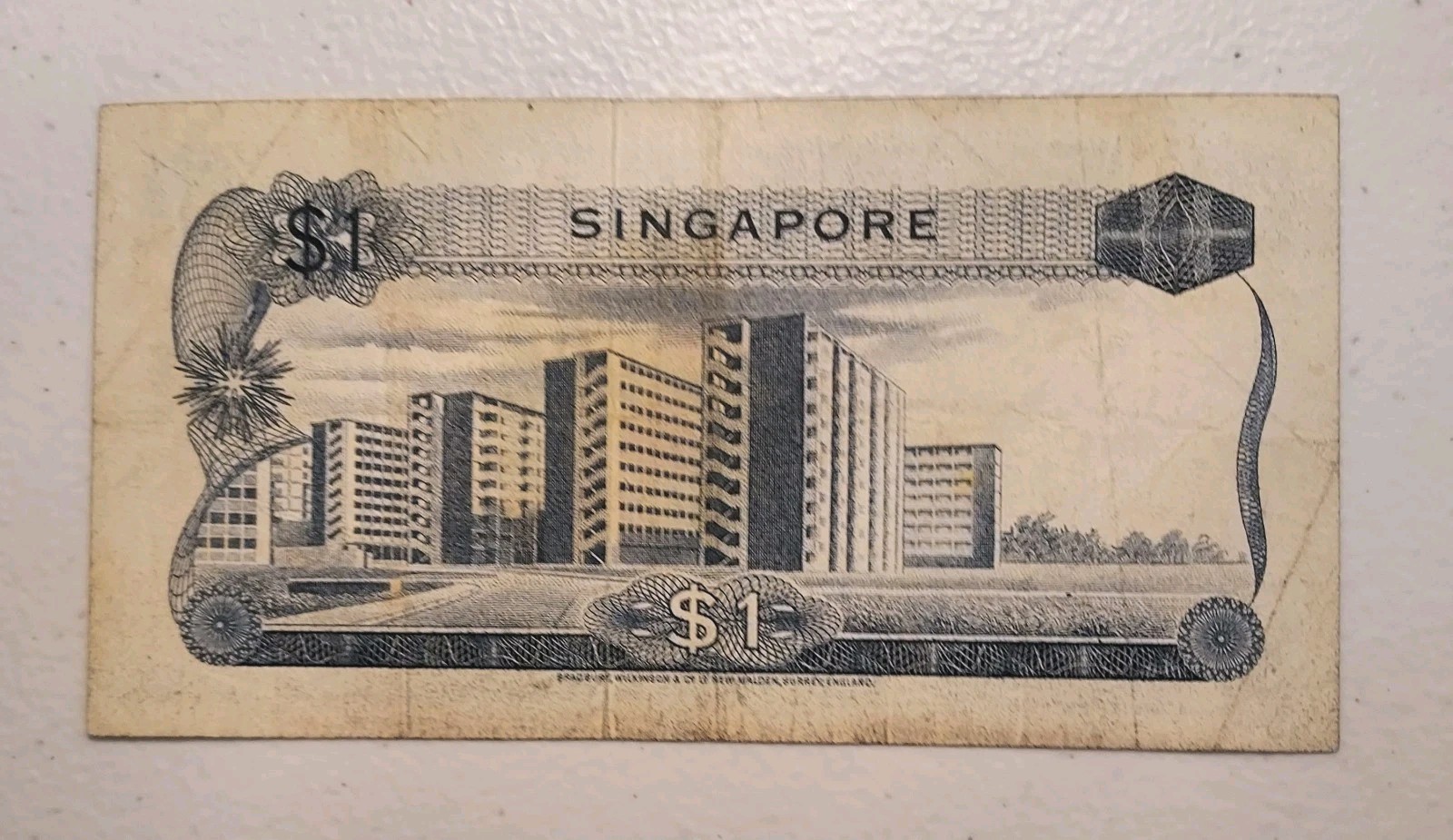 1972 Singapore $1 Dollar Note; Pick 1d *Circulated*