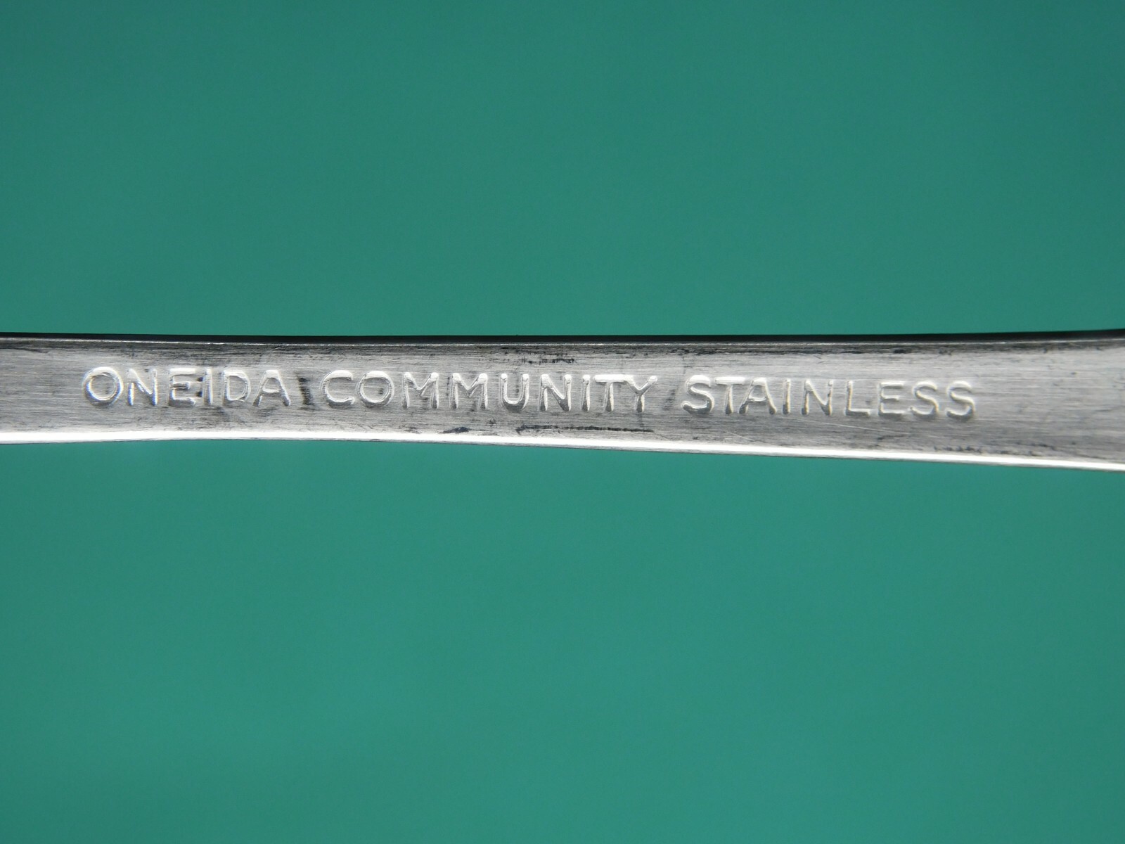 Oneida PATRICK HENRY Casserole Spoon