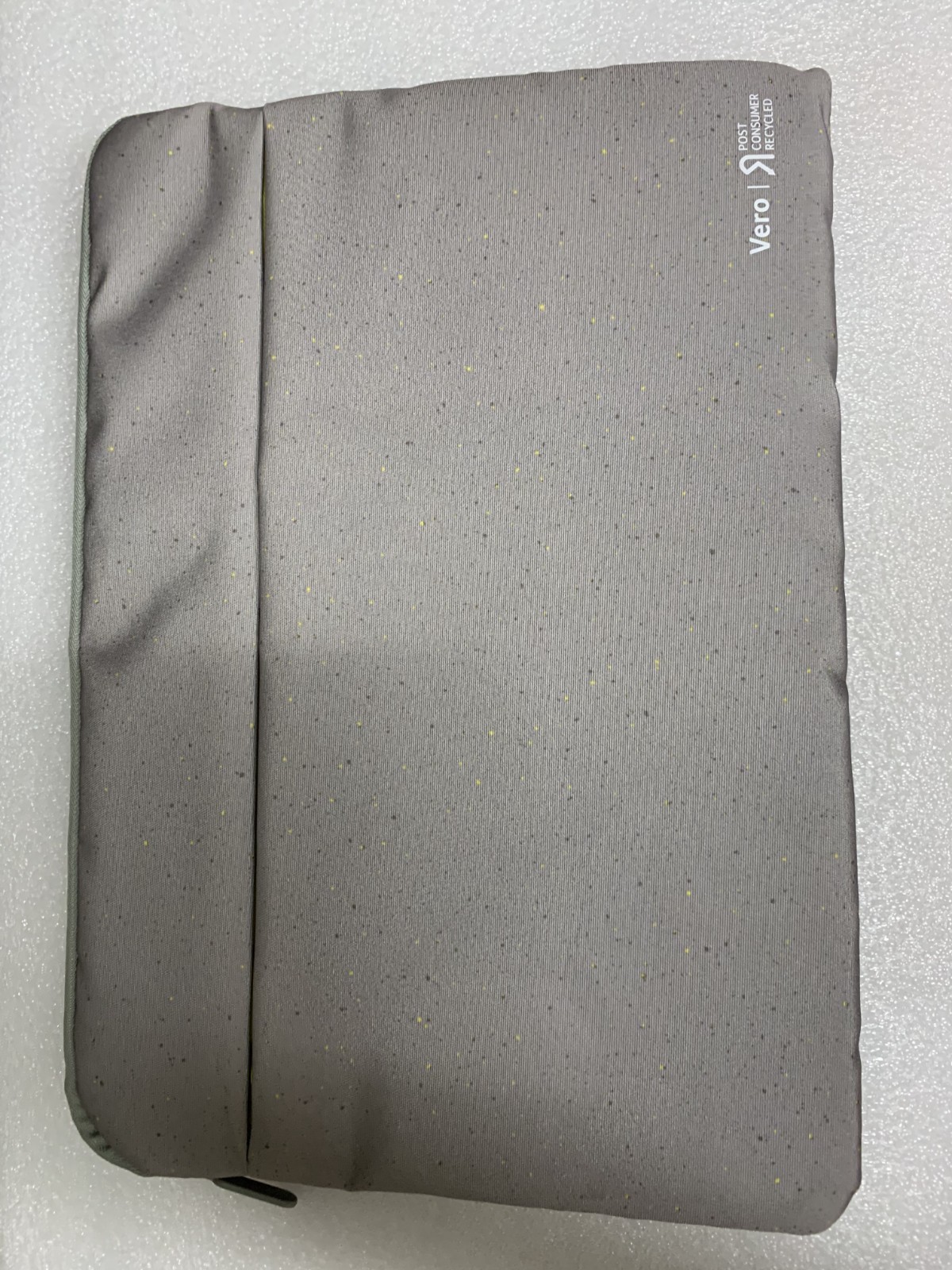 Acer Vero ECO Gray 15.6 inch Protective Sleeve - Made with Post-Consumer