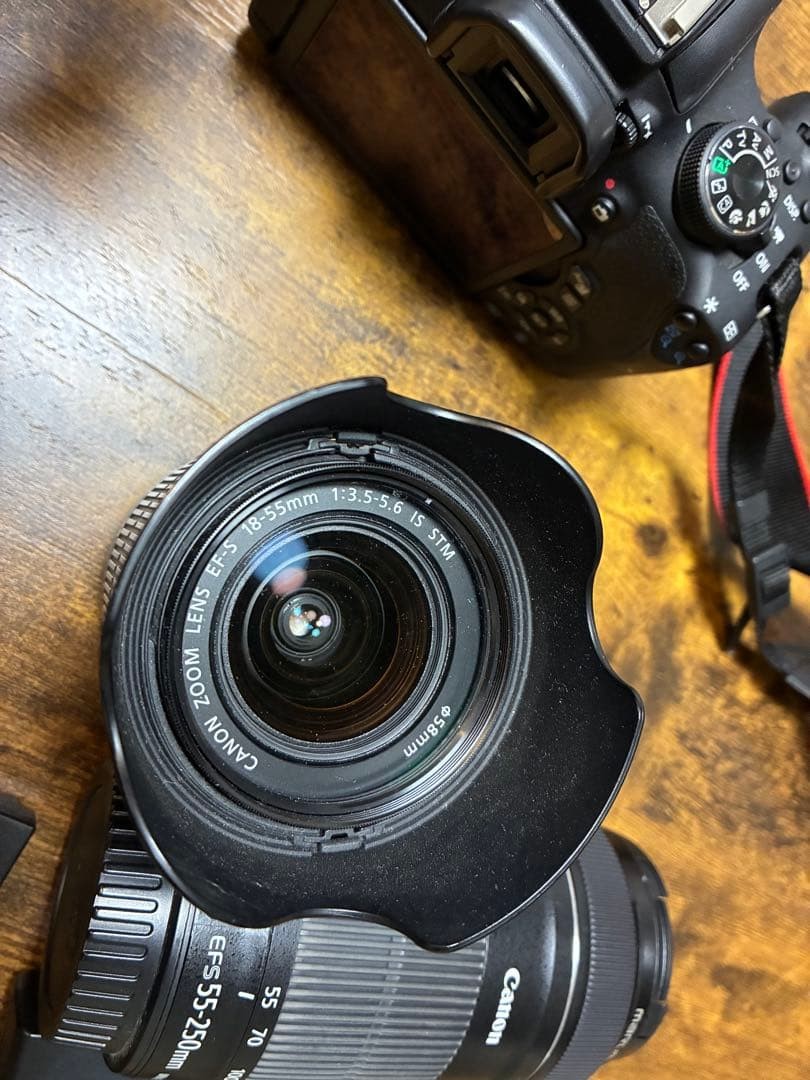 Canon EF-S 821744