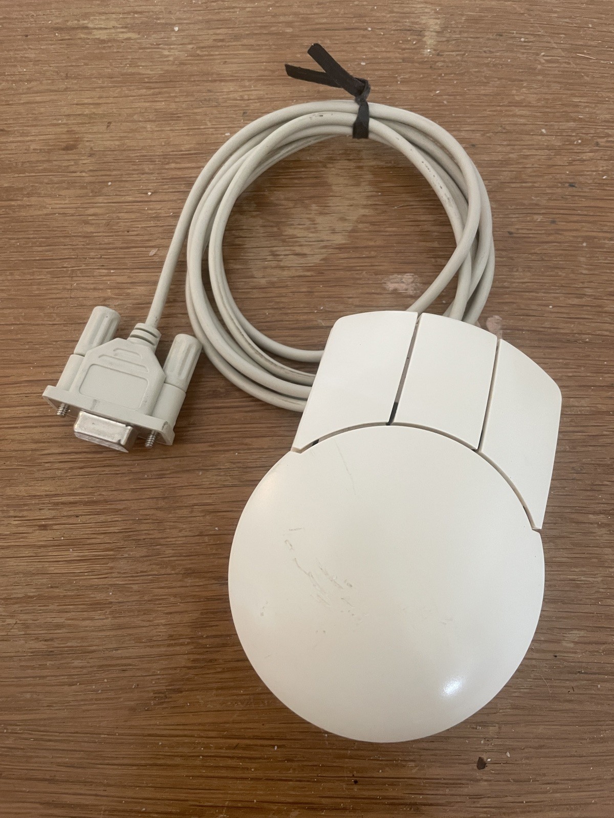 Vintage E6Q MOUSE Ball Mouse X31 - 9-Pin Serial
