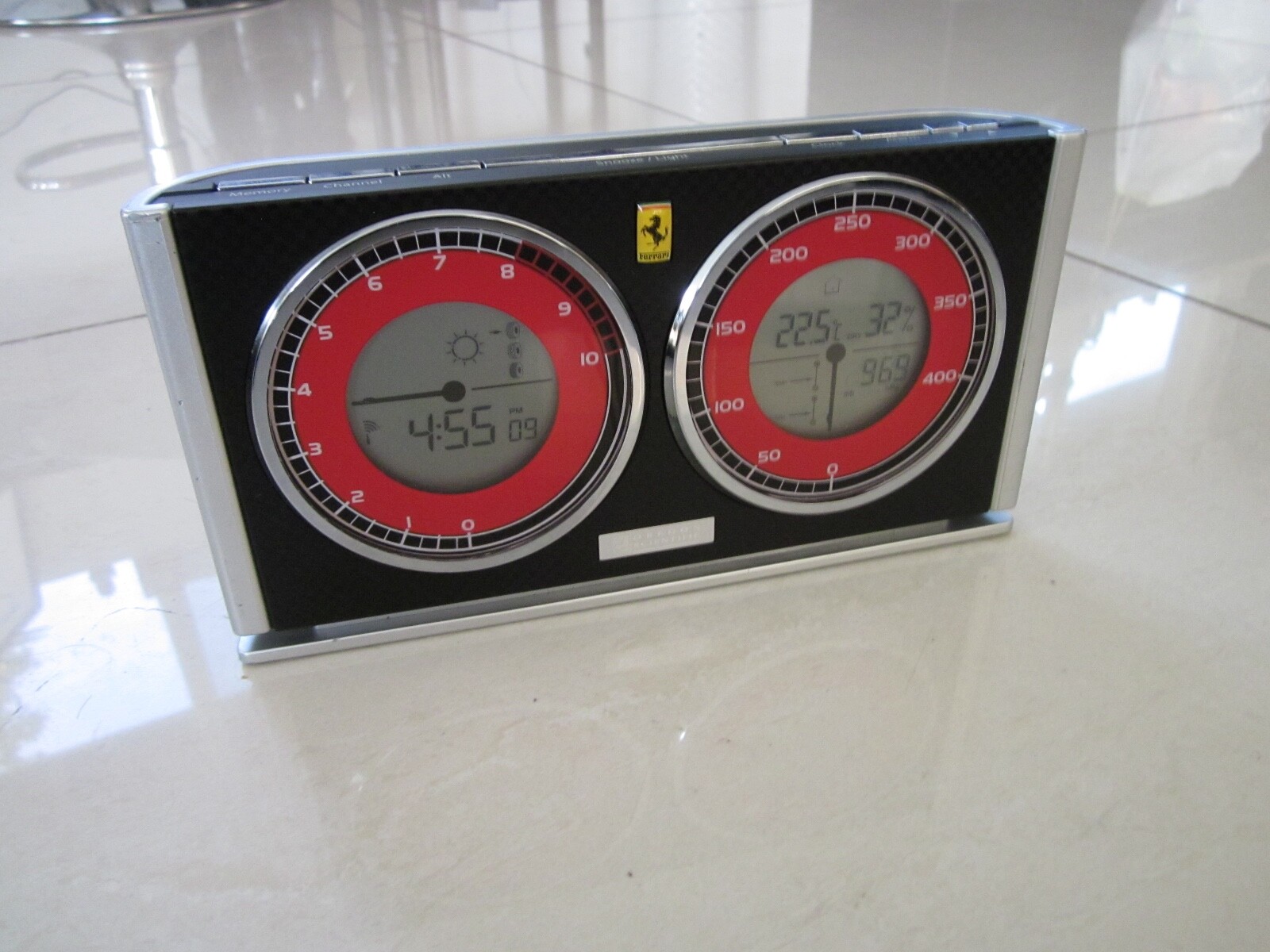 OREGON SCIENTIFIC FSW301A-K FERRARI SPEEDOMETER LINE WEATHER STATION