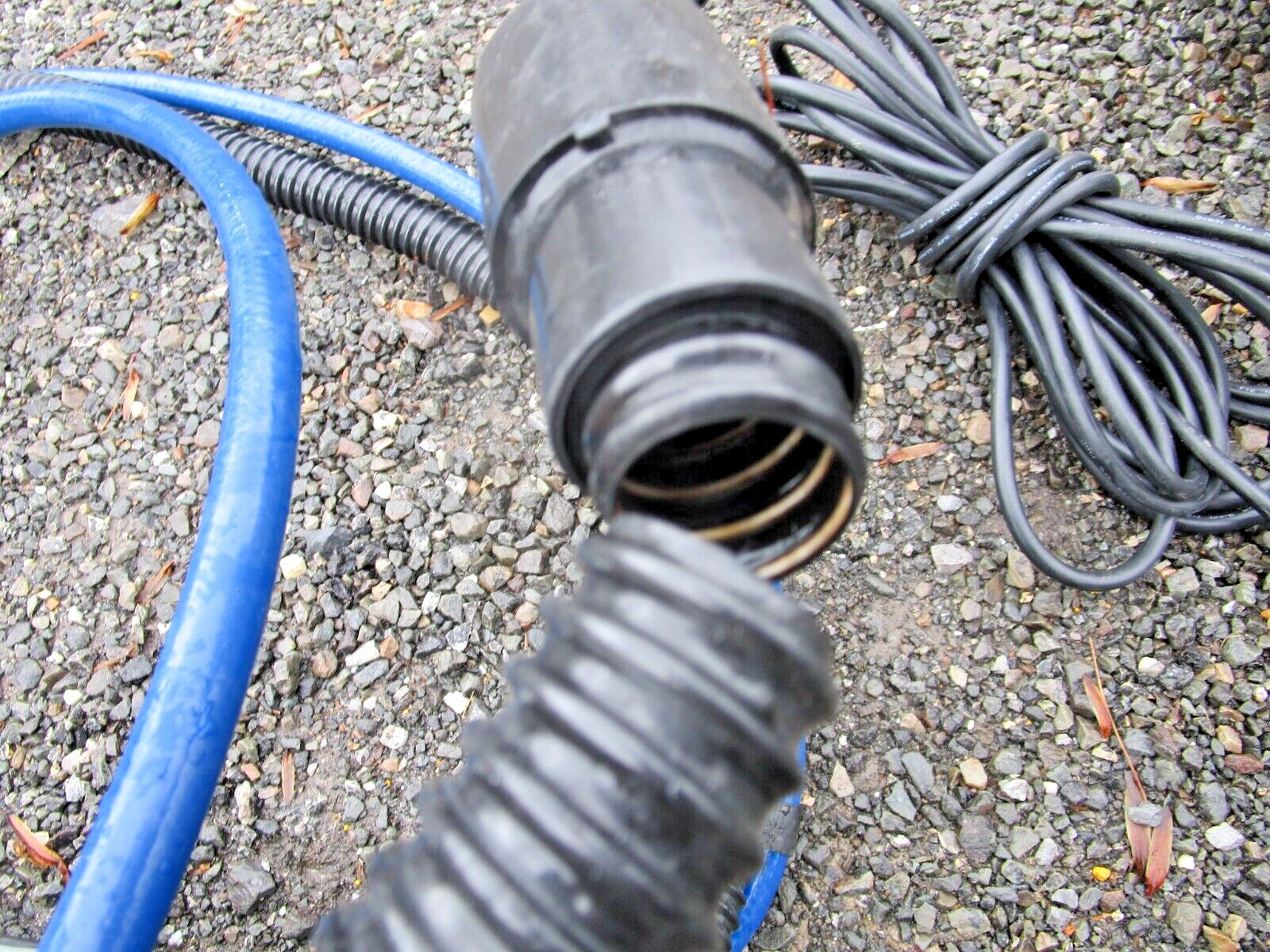 Thoro- Matic Carpet Extractor with Wand and Hose