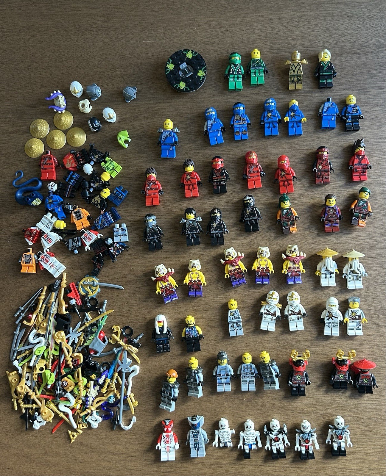LEGO Ninjago Minifigure Lot + Accessories