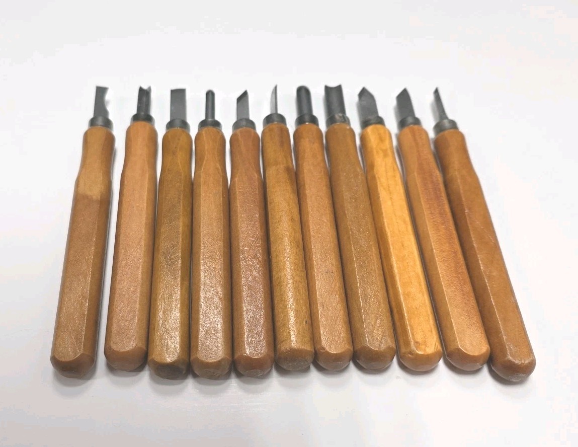 Vintage Wood Carving Tools Chisel Set 11 Pieces Wood Handles
