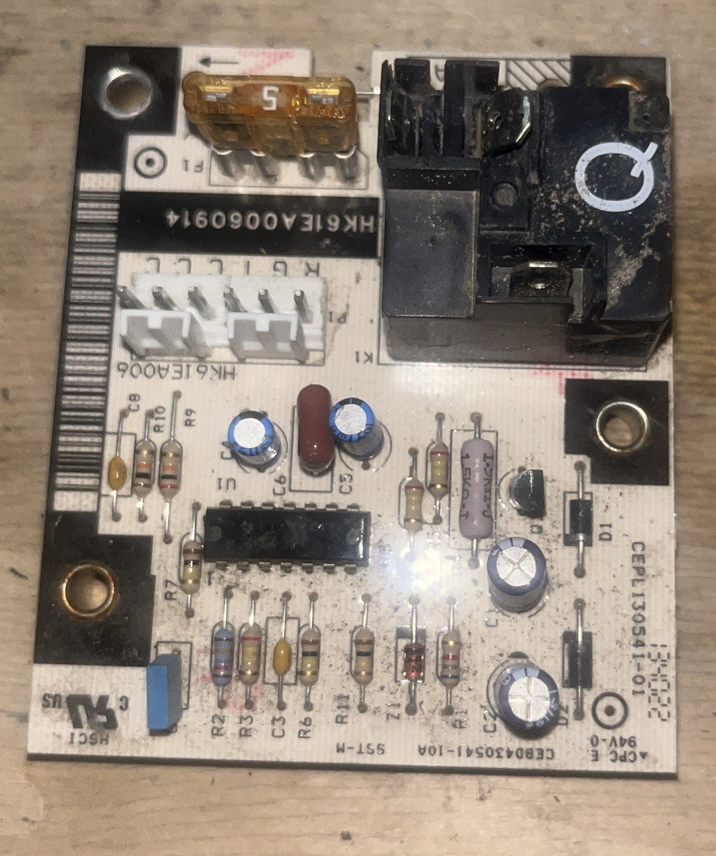 Carrier HK61EA006 Control Board CEBD430541-03A USED **TESTED**