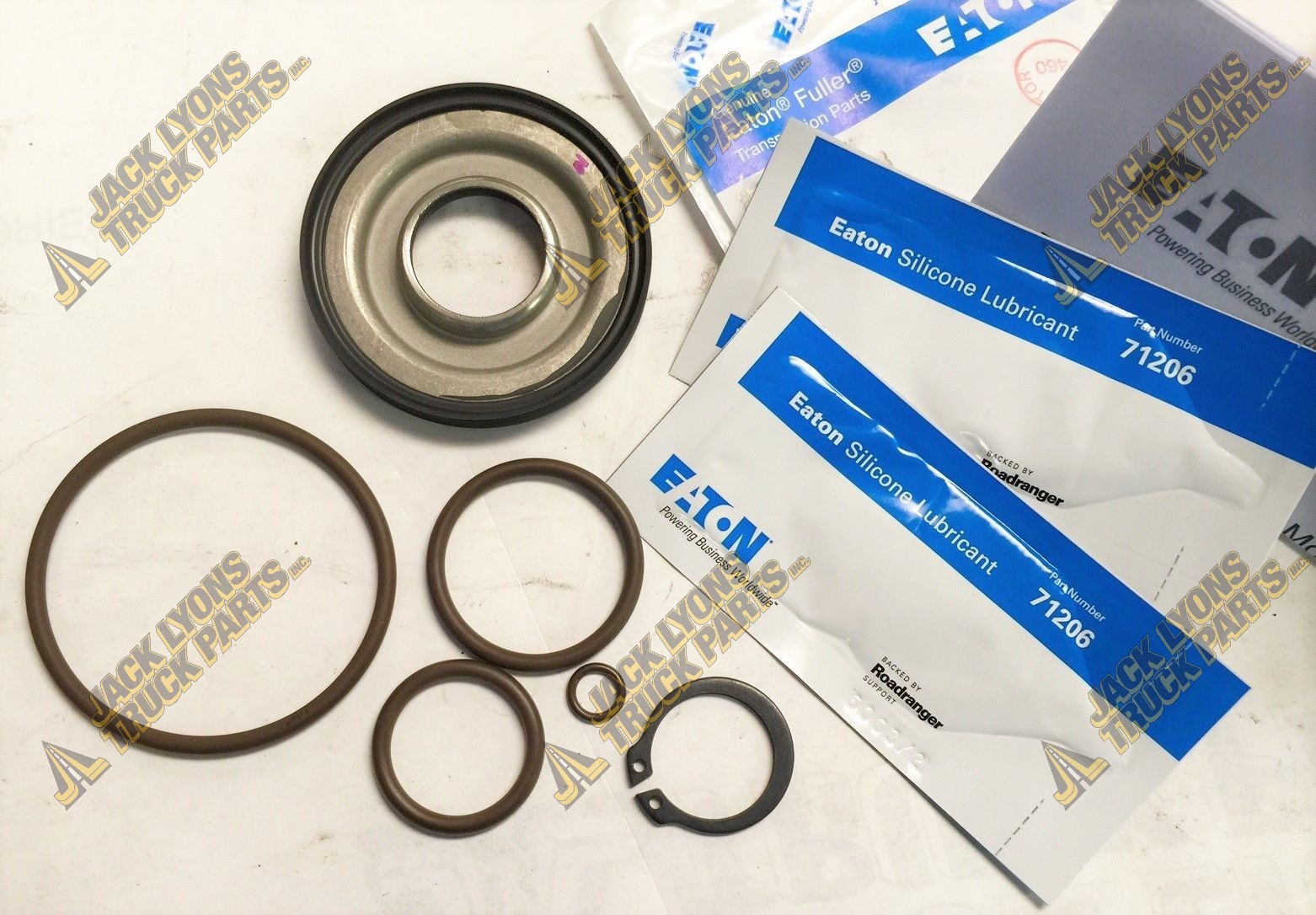 K2923 New Genuine Eaton Fuller - Range Piston O-Ring Kit - OEM K-2923